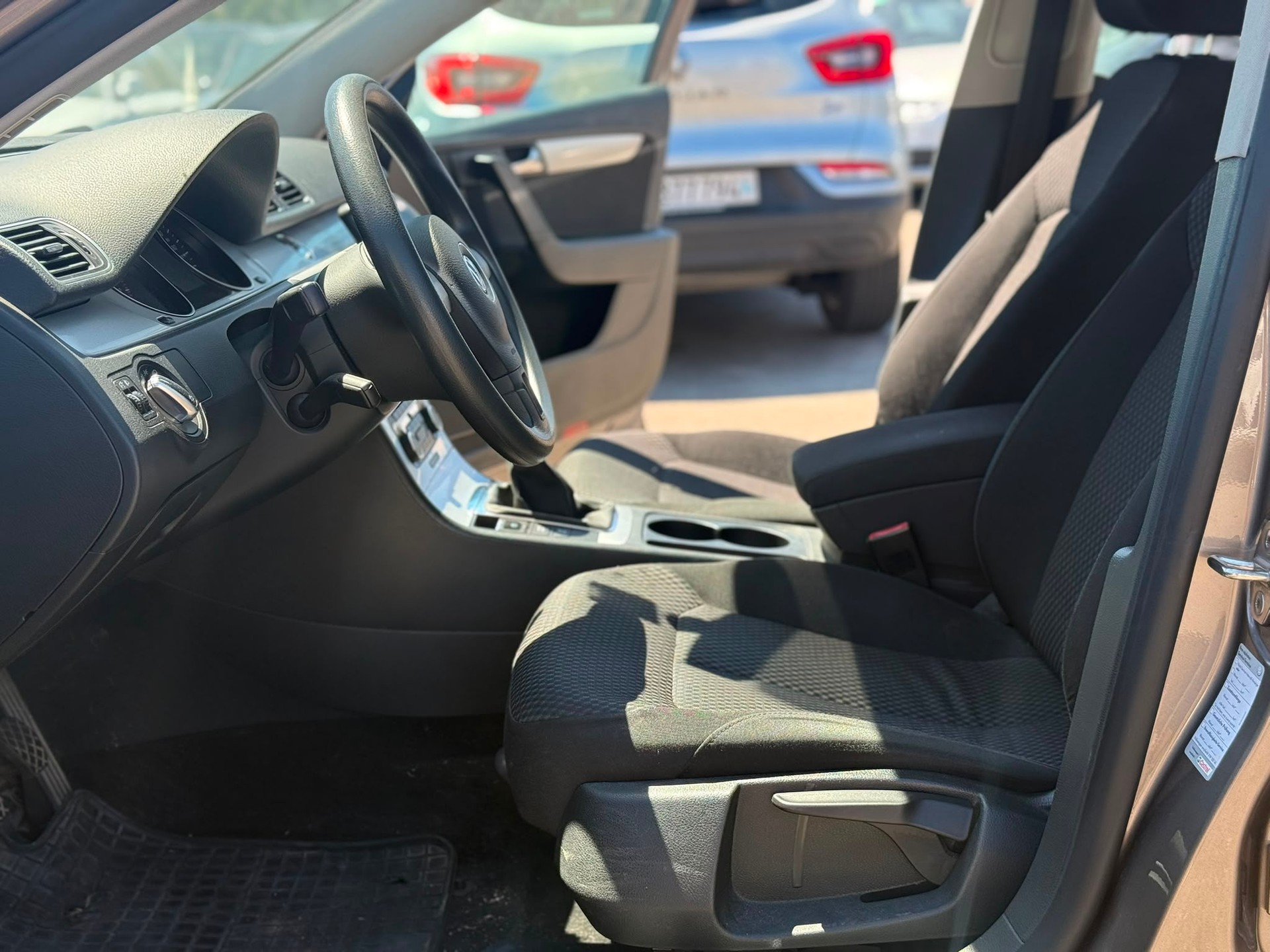 VW Passat Variant 1.4 TSI BlueMotion Trendline-image-6