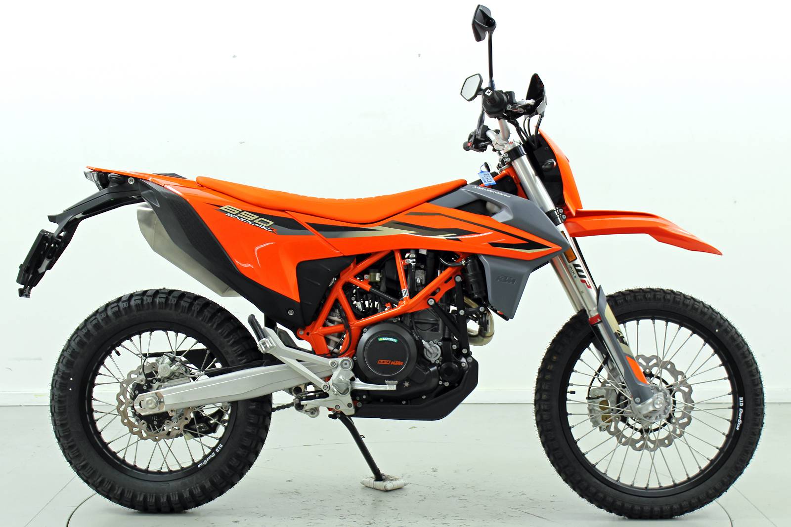 KTM 690 Enduro R ABS-image-3