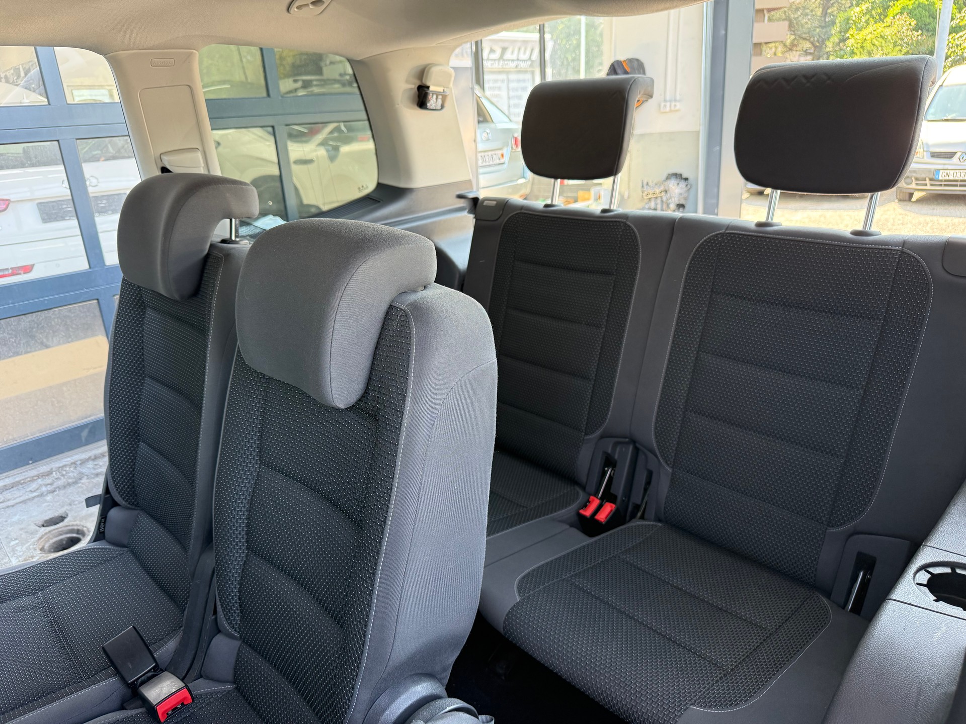 VW Touran 1.4 TSI Comfortline-image-12