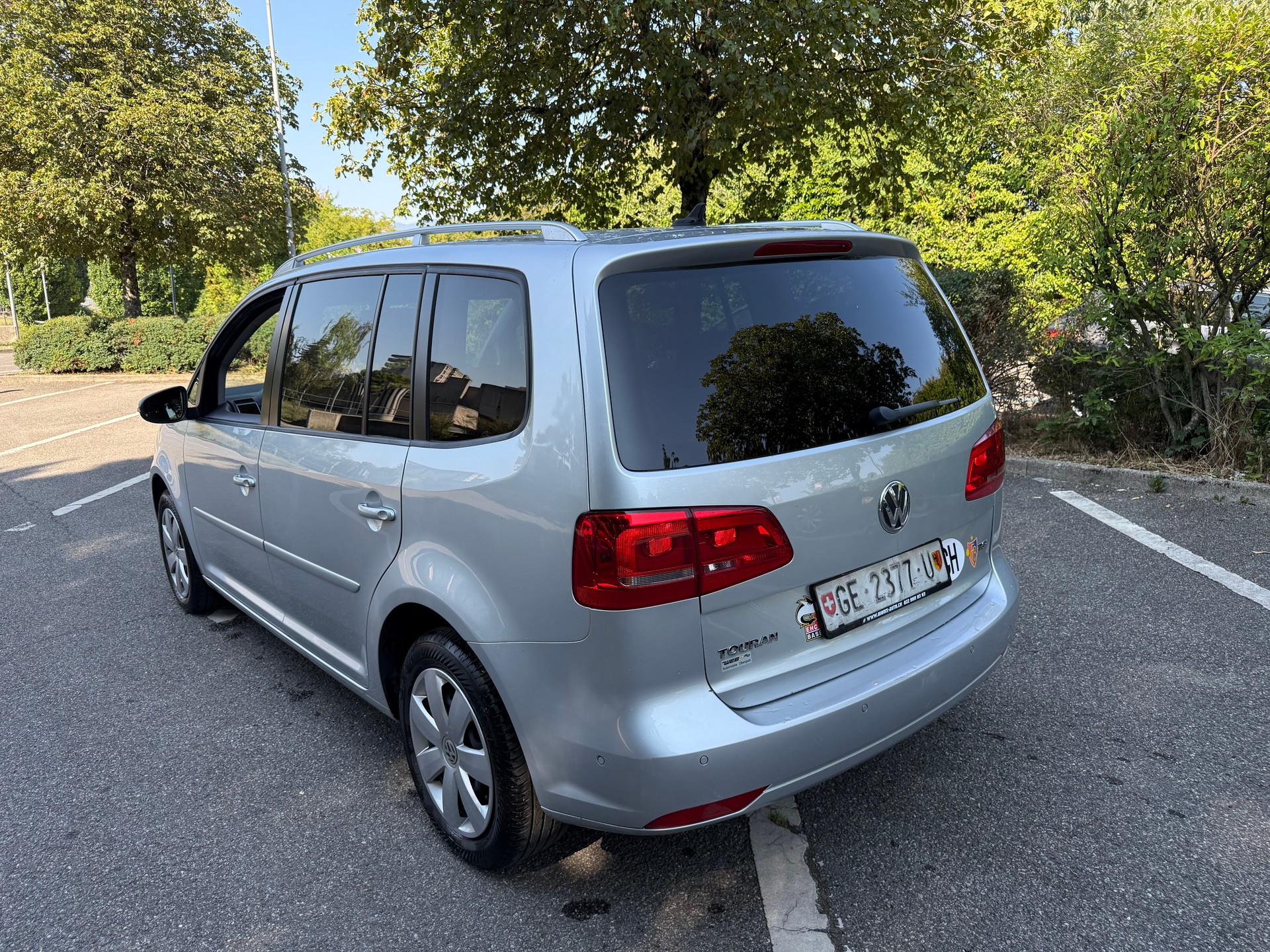 VW Touran 1.4 TSI Comfortline-showroom-element-2
