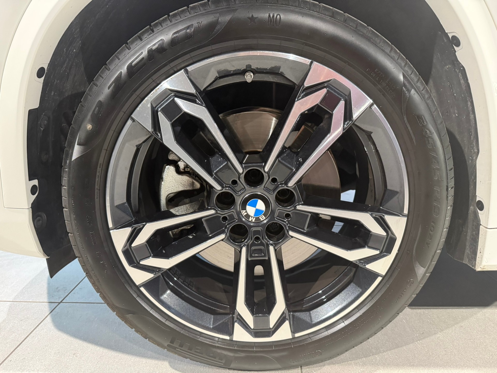 BMW X1 xDrive 23d 48V M Sport-image-10