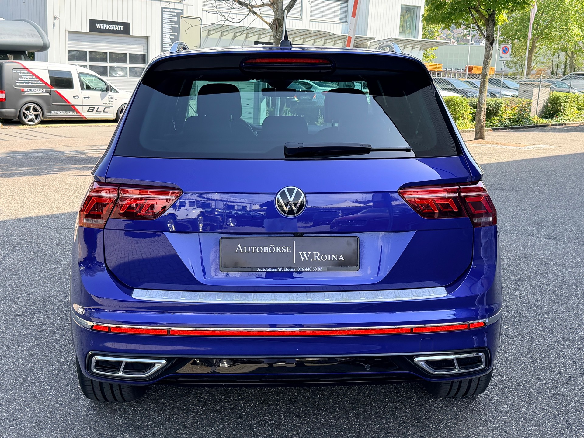 VW Tiguan 2.0TSI R-Line 4Motion DSG-showroom-element-3