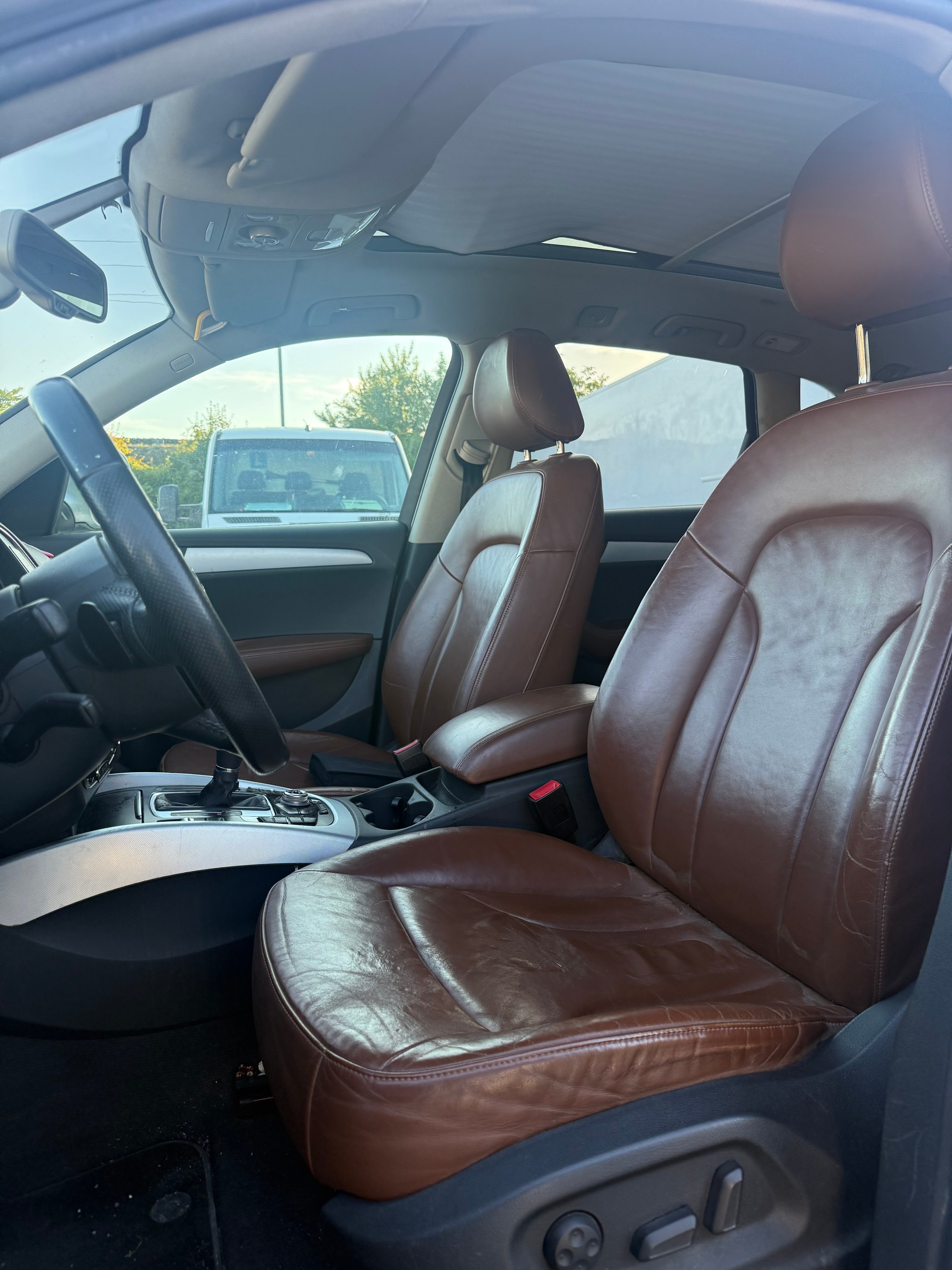 AUDI Q5 3.0 TDI quattro S-tronic-image-6