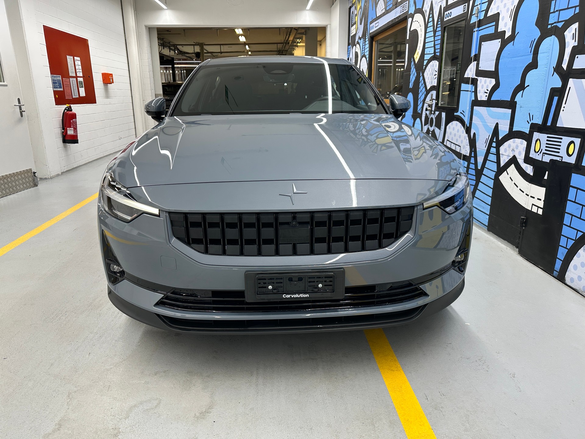 POLESTAR Polestar 2 Long Range Dual 78 kWh MY23-showroom-element-1