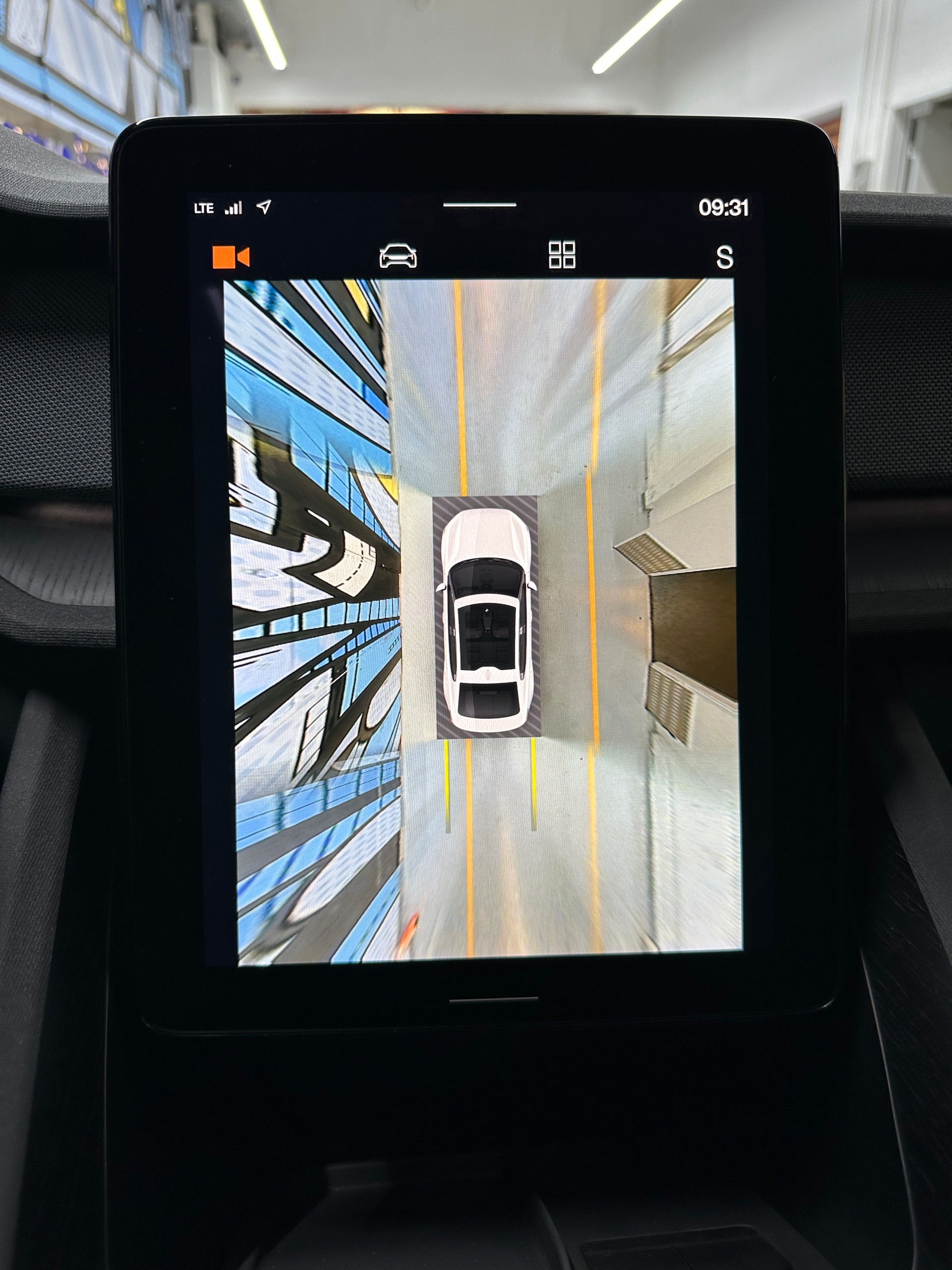 POLESTAR Polestar 2 Long Range Dual 78 kWh MY23-image-11