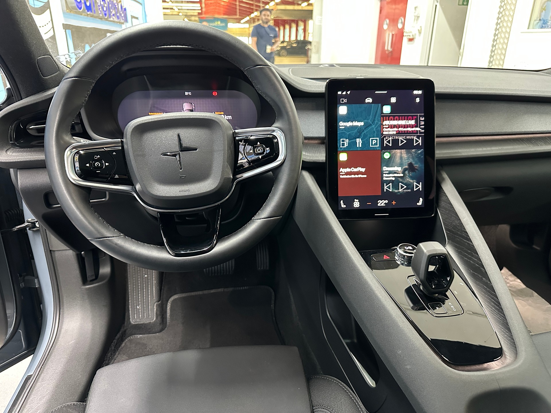 POLESTAR Polestar 2 Long Range Dual 78 kWh MY23-image-9