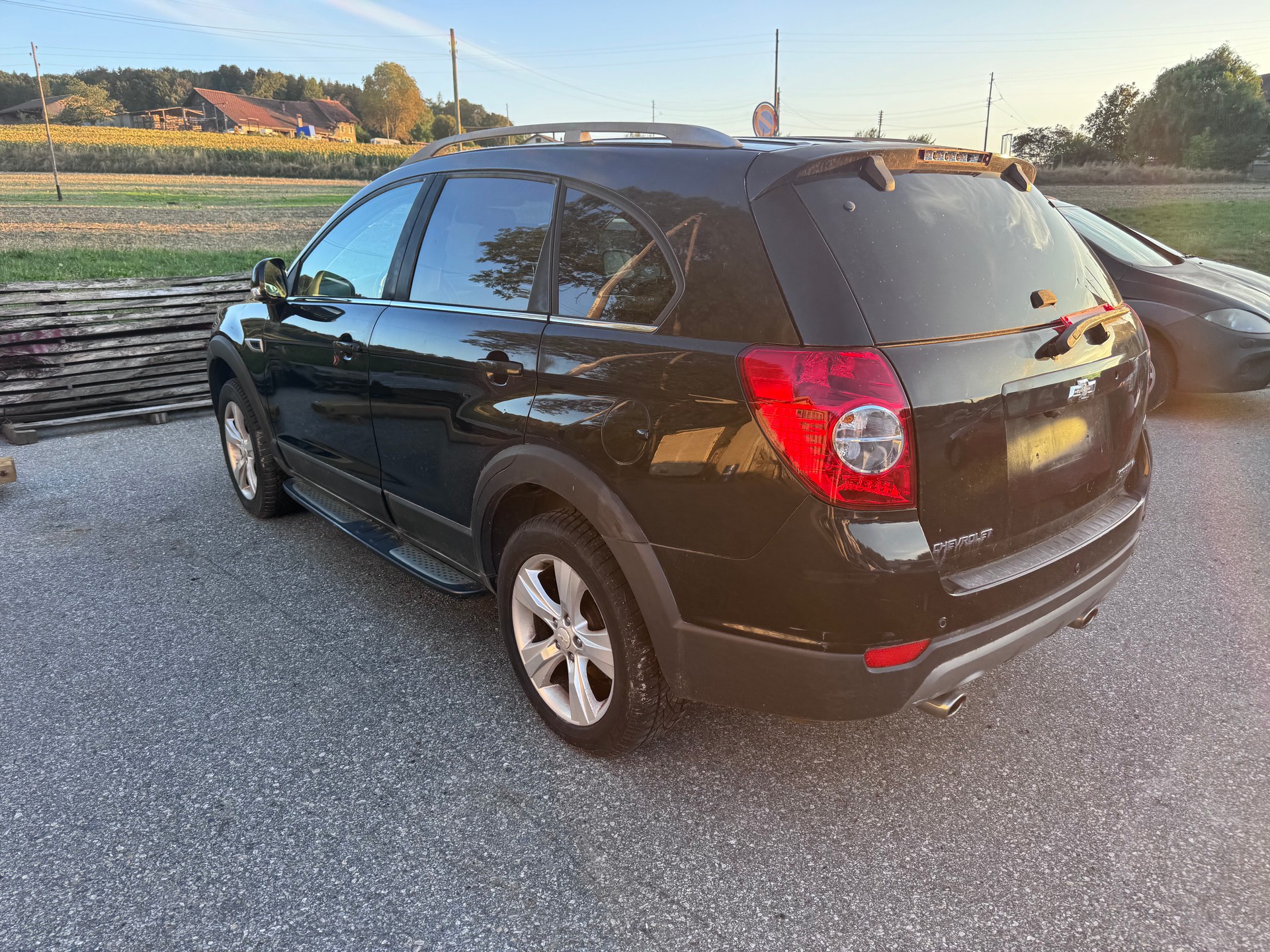 CHEVROLET Captiva 2.4 Swiss Edition 4WD Automatic-image-3