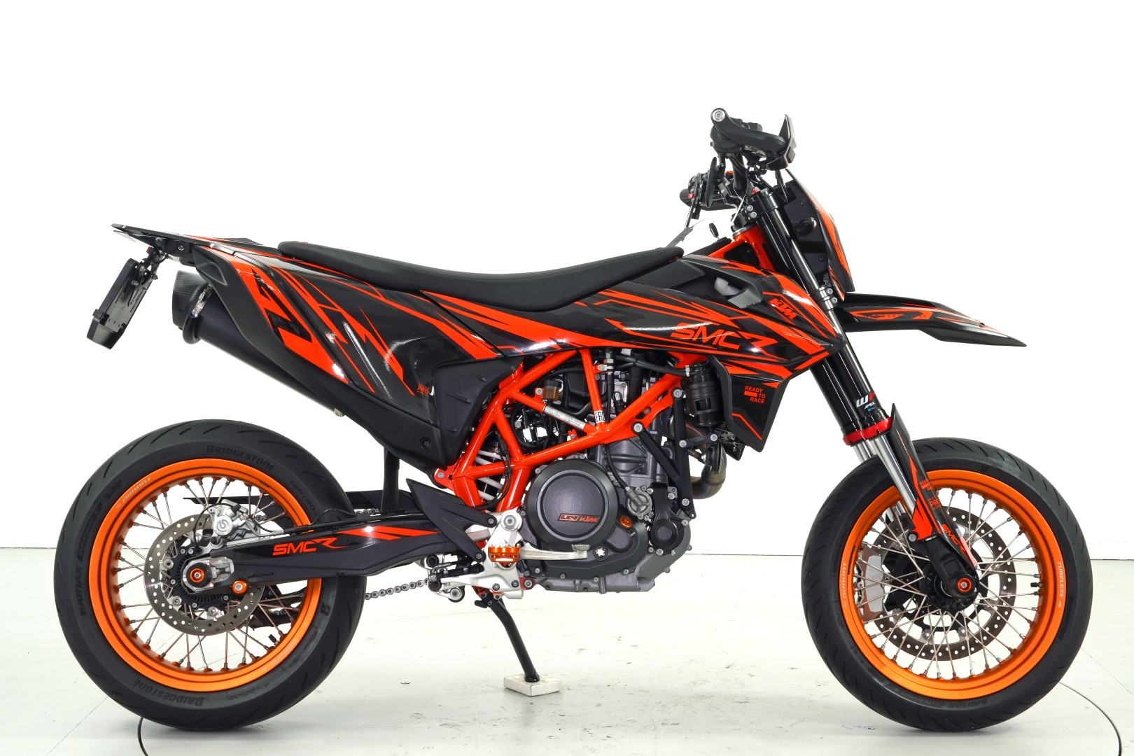 KTM 690 SMC R ABS-image-3