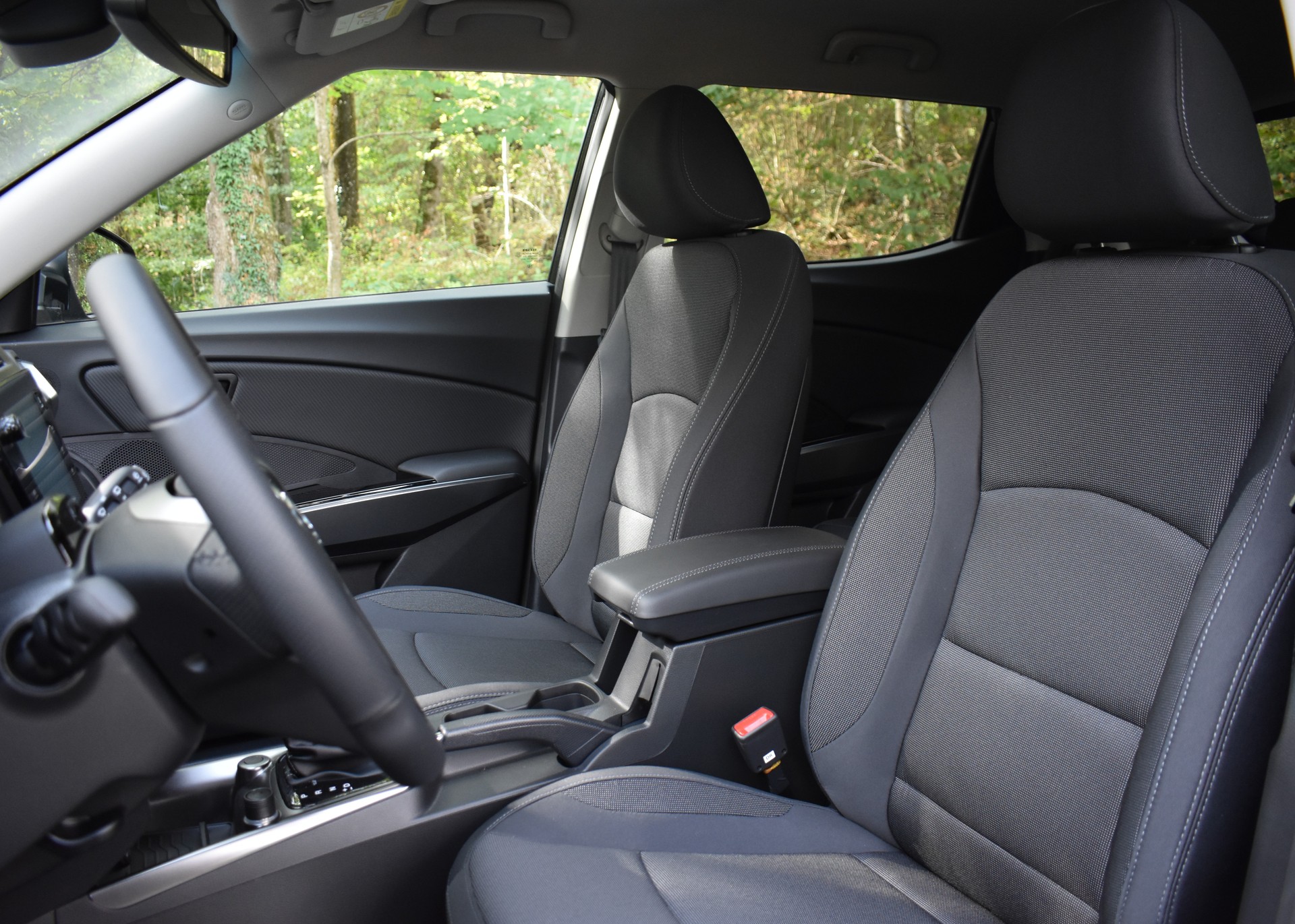 KGM-SsangYong Tivoli 1.5 T GDI Steel Automat-image-6