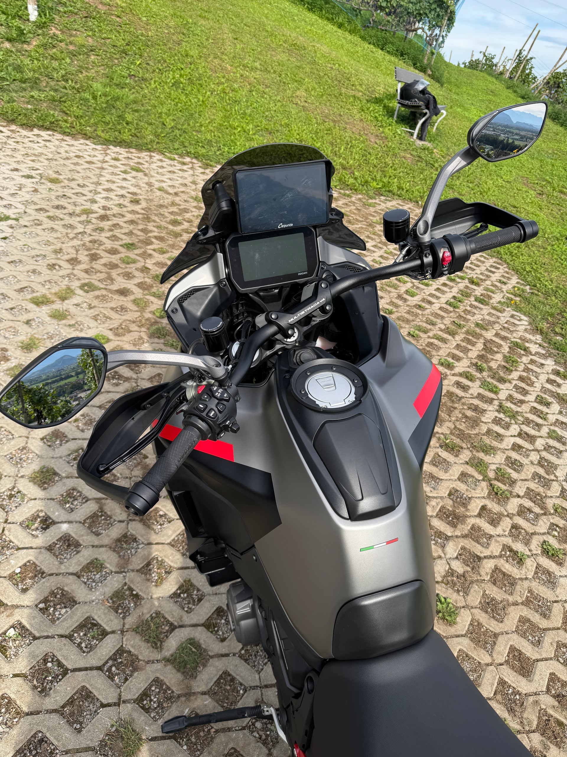 DUCATI Multistrada V4 S Grand Tour-image-3