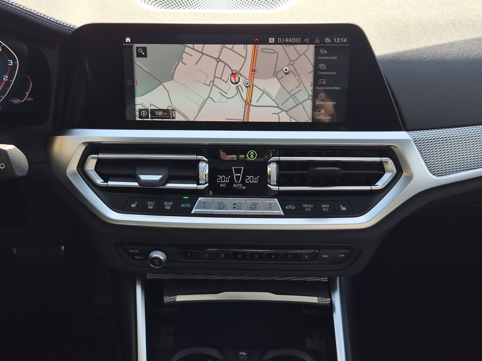 BMW M340i xDrive 48V Touring Steptronic-image-17