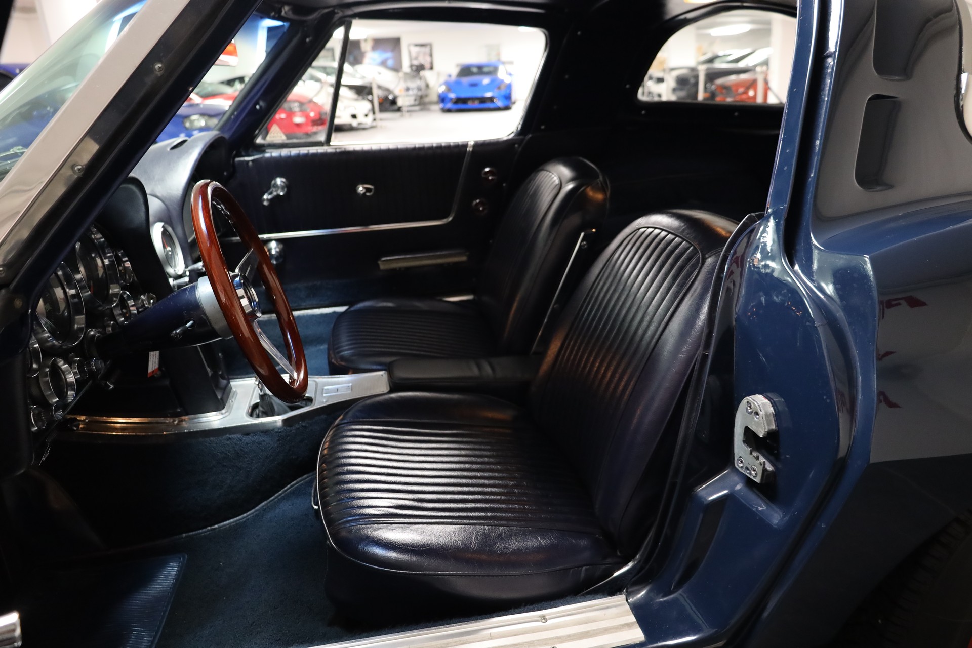 CHEVROLET C2 Sting Ray Split Window-image-10