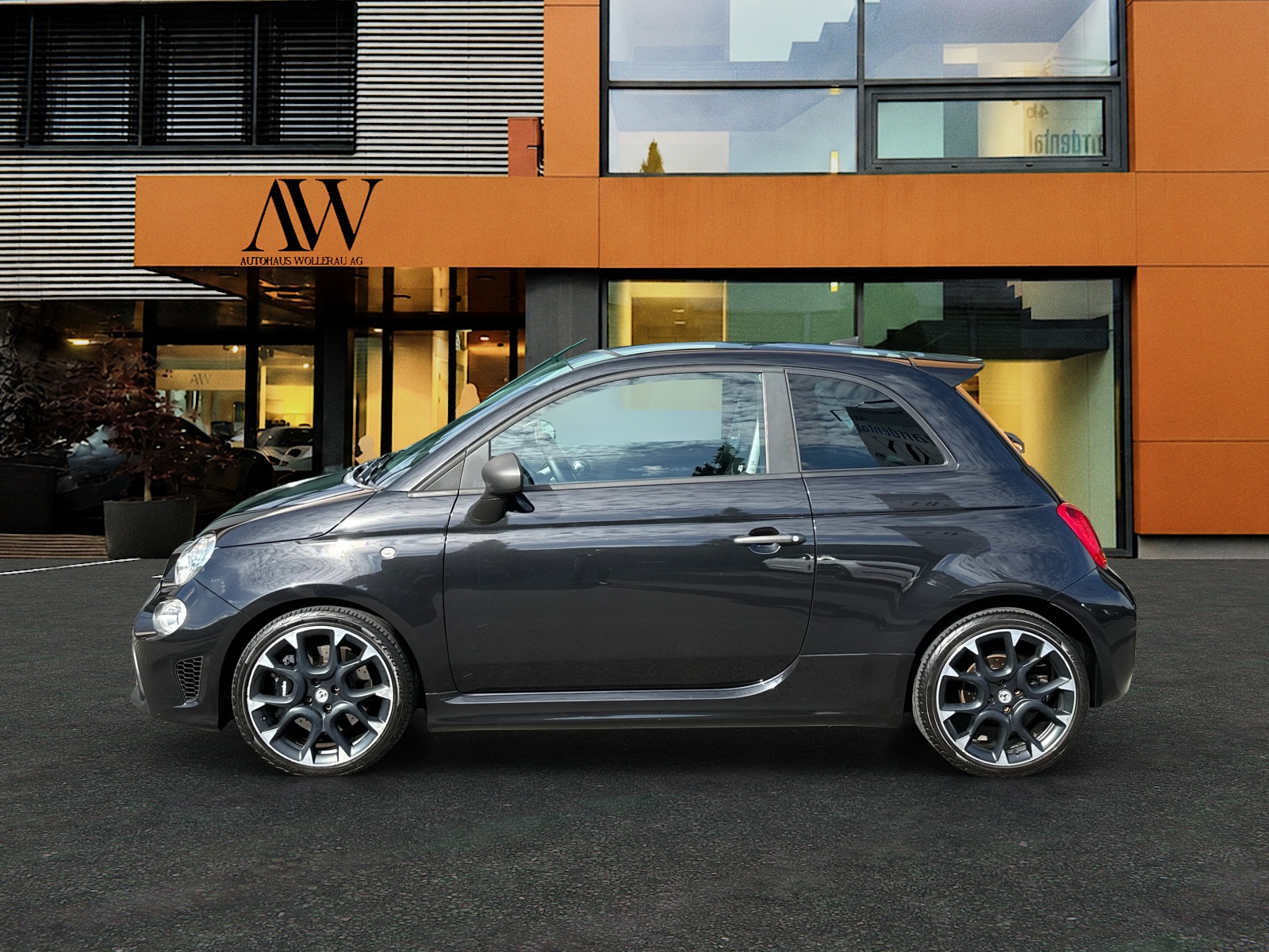 FIAT 595 Abarth 1.4 T-Jet 180 Competizione-showroom-element-2
