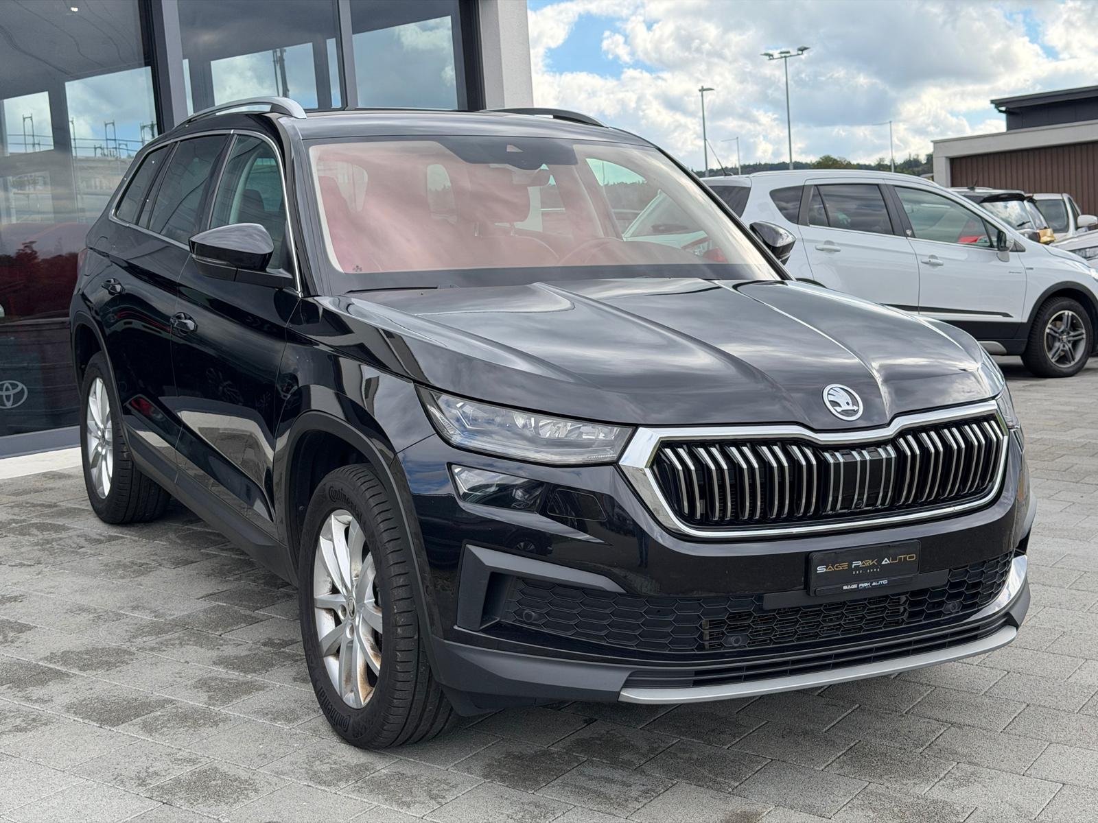 SKODA Kodiaq 2.0 TDI 200 Style DSG-showroom-element-1