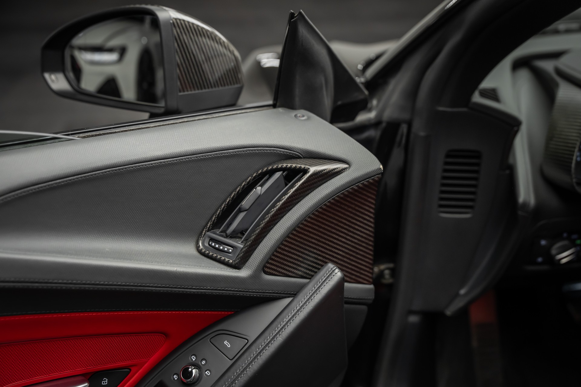 AUDI * R8 COUPÉ 5.2 PLUS * CAPRISTO * 20/21 SCHMIEDERÄDER * KW GEWINDEFEDERN * FULL CARBON INNEN & AUSSEN * LEASING AB 670.- *-image-18