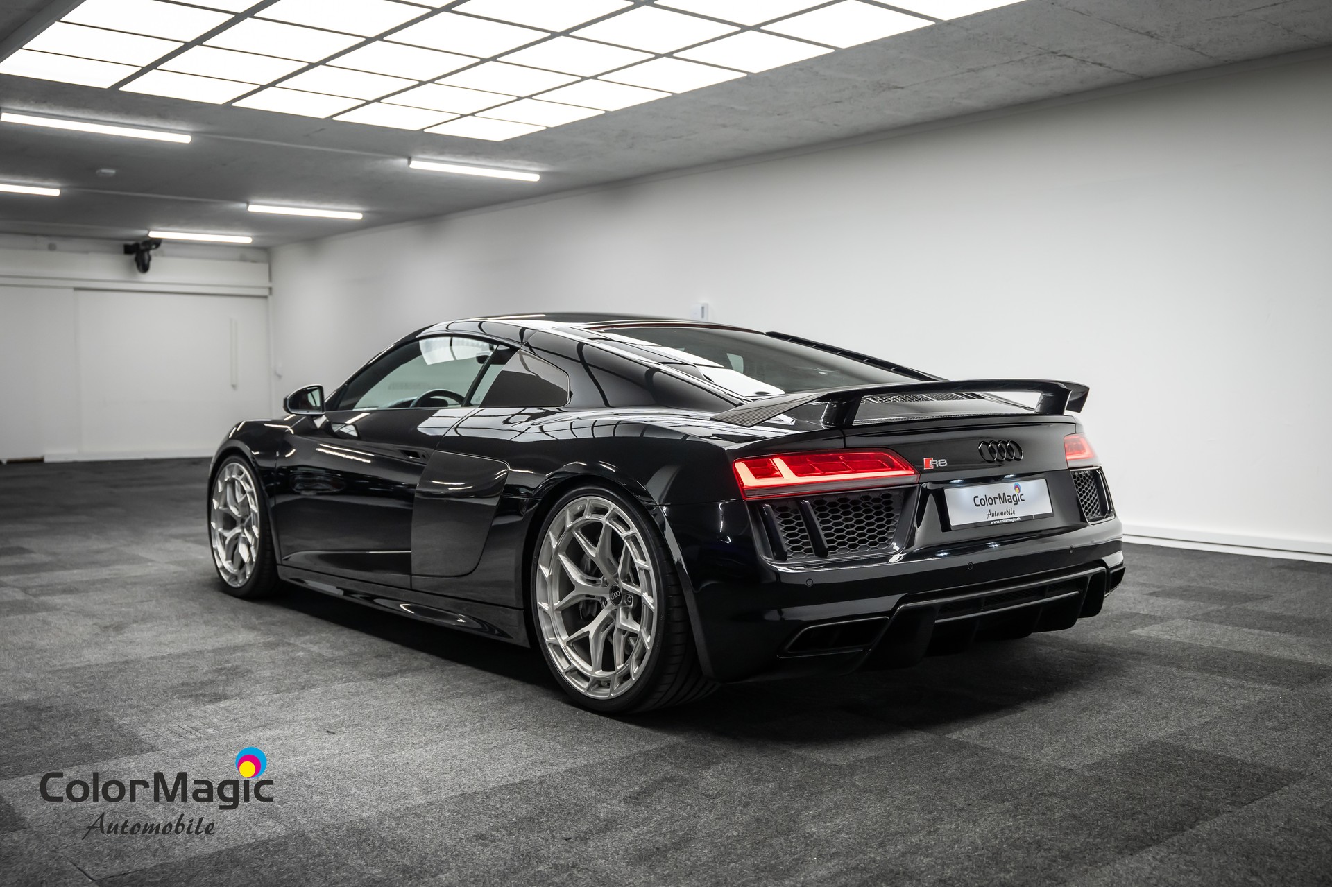 AUDI * R8 COUPÉ 5.2 PLUS * CAPRISTO * 20/21 SCHMIEDERÄDER * KW GEWINDEFEDERN * FULL CARBON INNEN & AUSSEN * LEASING AB 670.- *-showroom-element-3