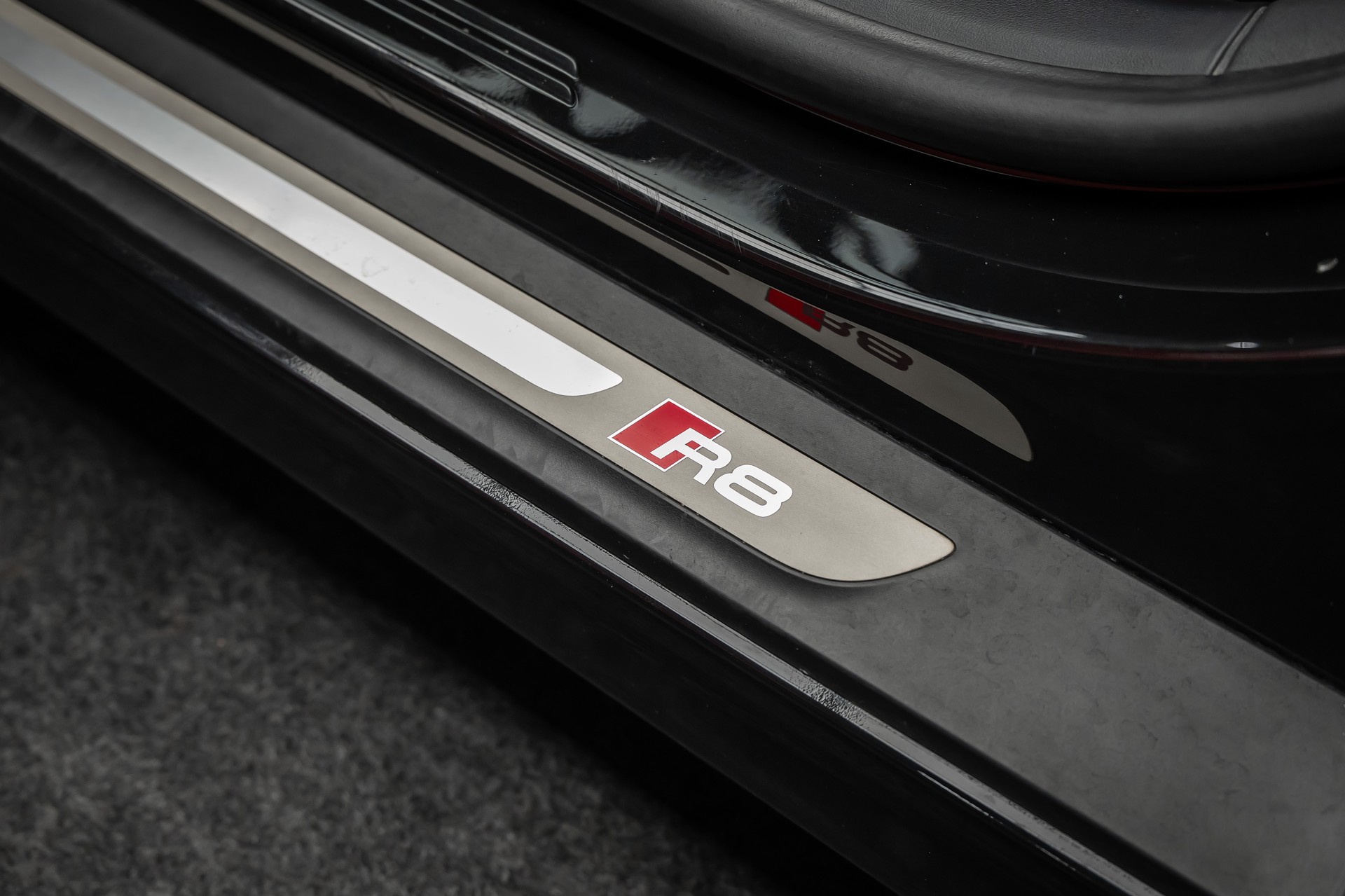 AUDI * R8 COUPÉ 5.2 PLUS * CAPRISTO * 20/21 SCHMIEDERÄDER * KW GEWINDEFEDERN * FULL CARBON INNEN & AUSSEN * LEASING AB 670.- *-image-16