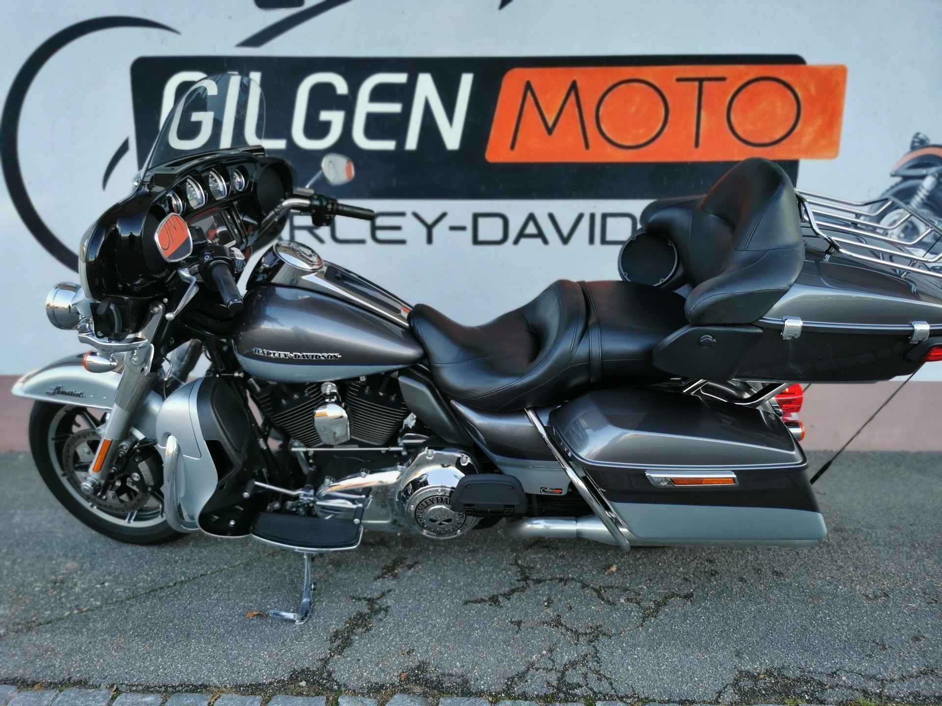 HARLEY-DAVIDSON FLHTK Electra Glide Ultra Limited-image-1