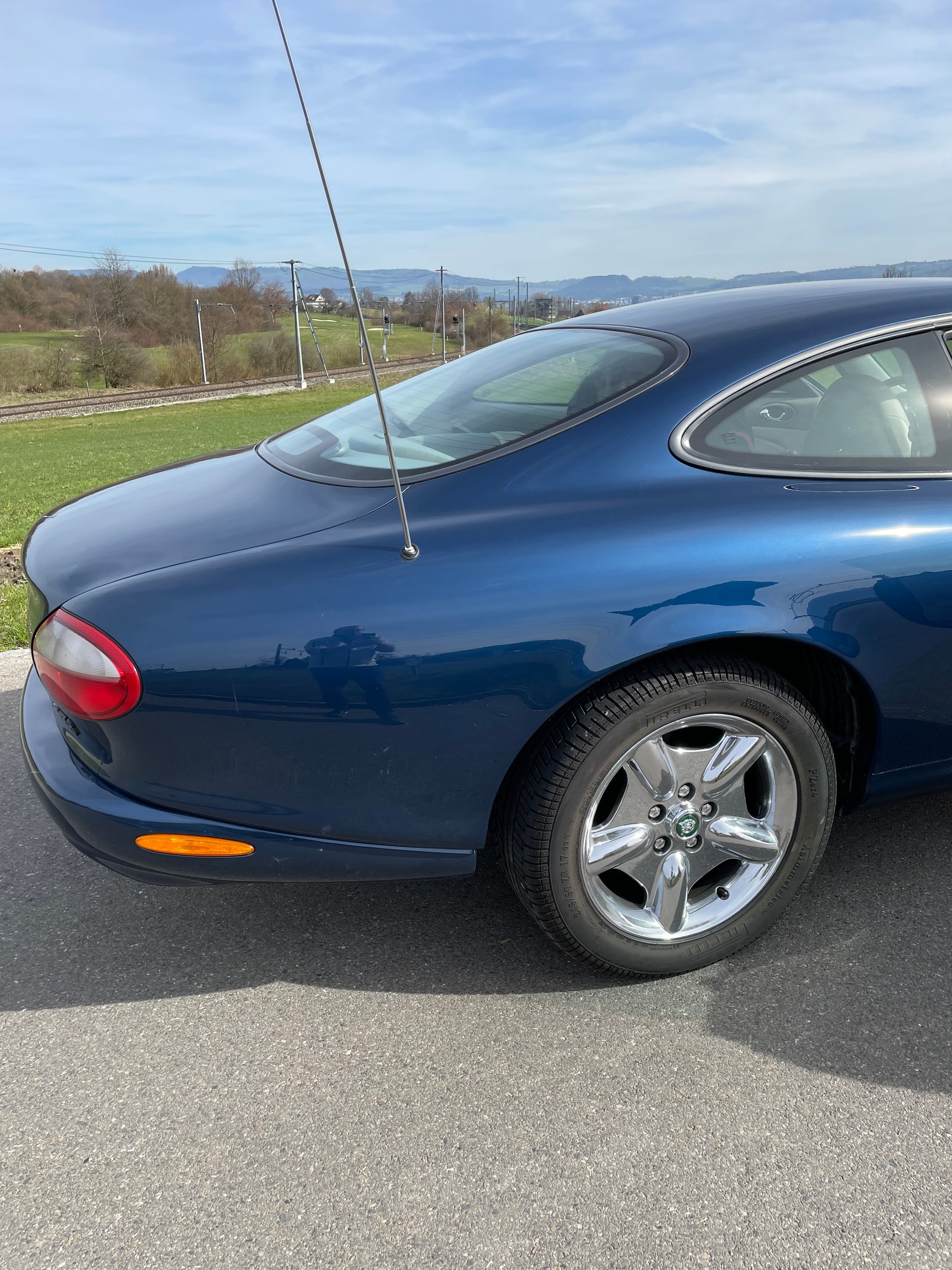 JAGUAR XK8-image-7