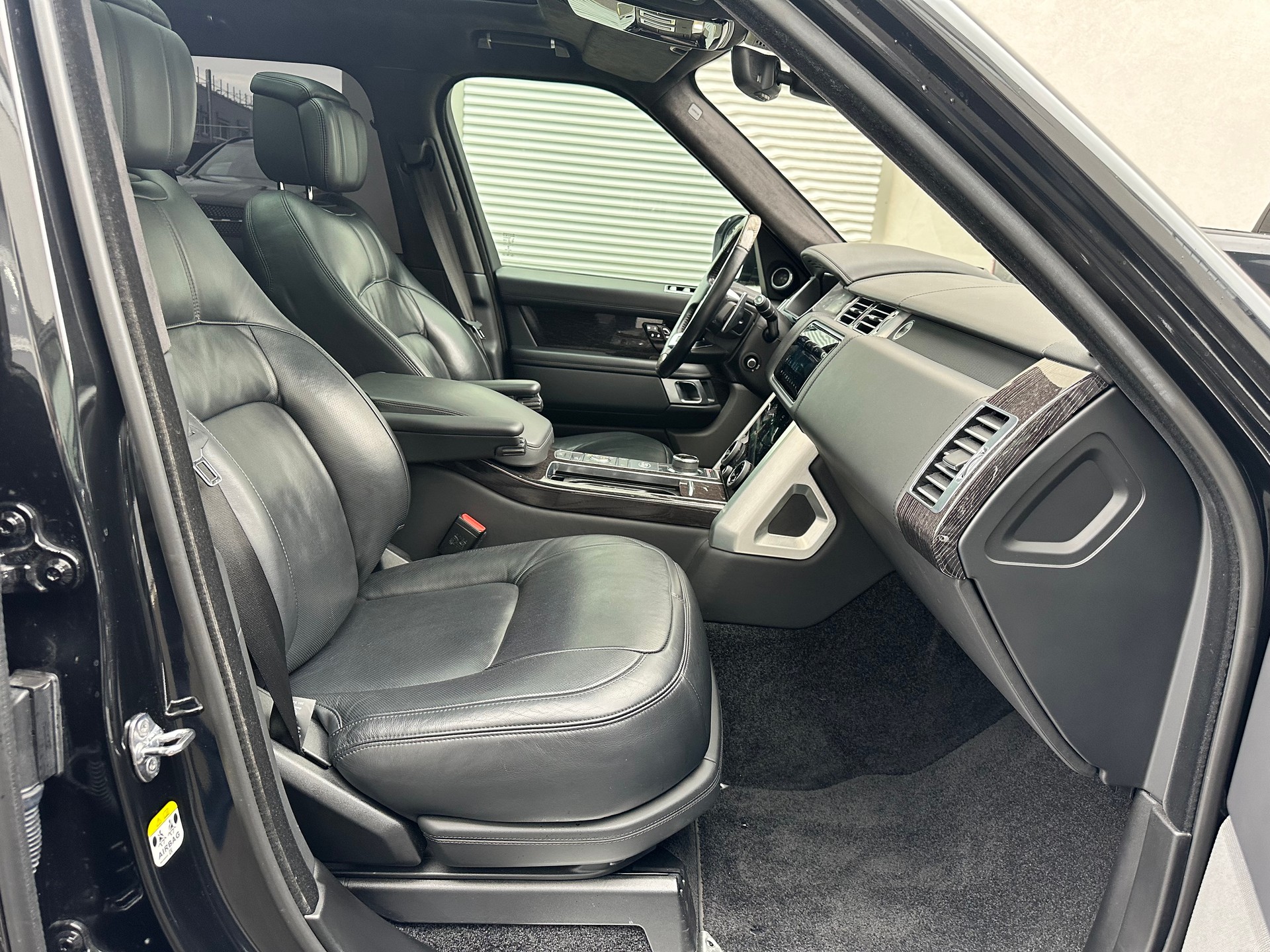 LAND ROVER Range Rover 5.0 V8 S/C AB Automatic-image-8