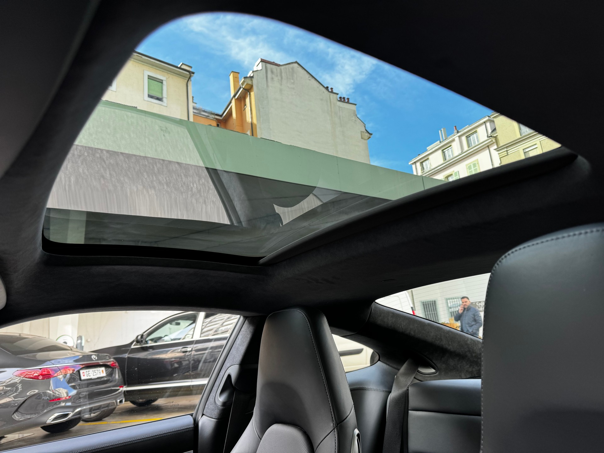 PORSCHE 911 Carrera 4S PDK-image-9
