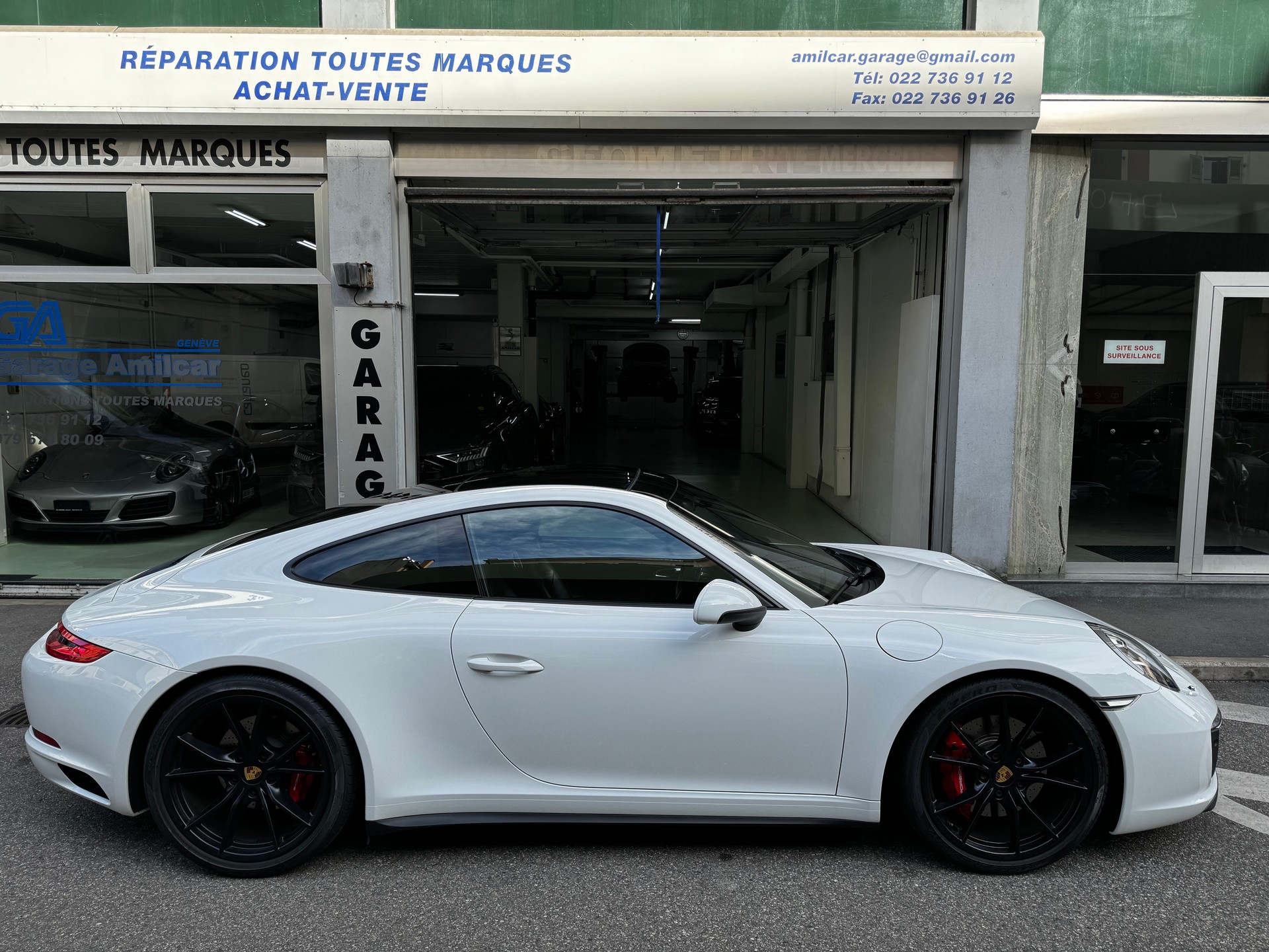 PORSCHE 911 Carrera 4S PDK-image-14