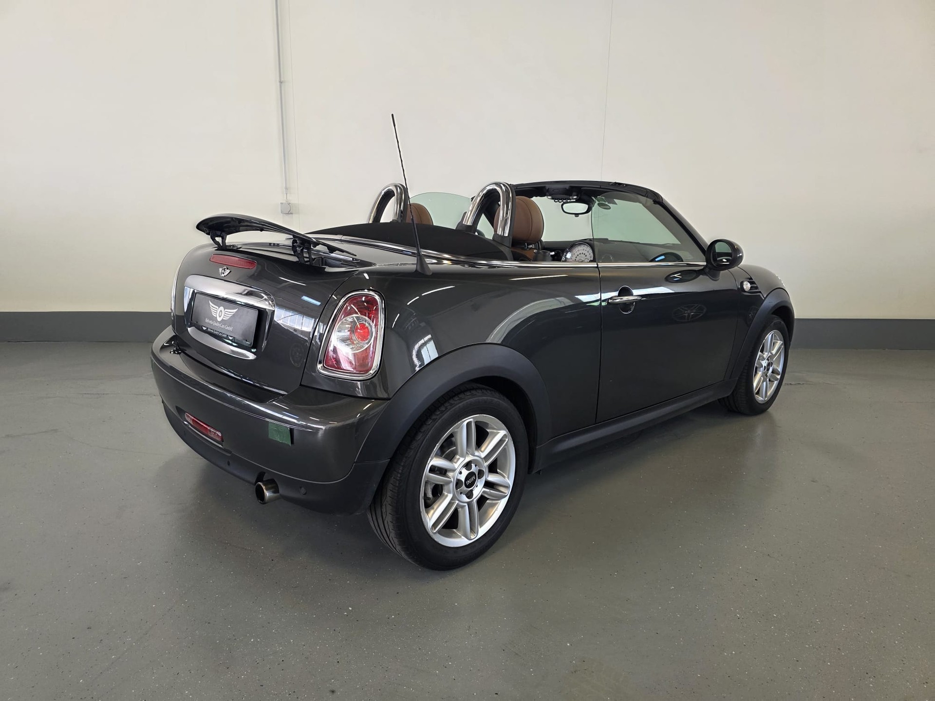 MINI Cooper Roadster-image-8