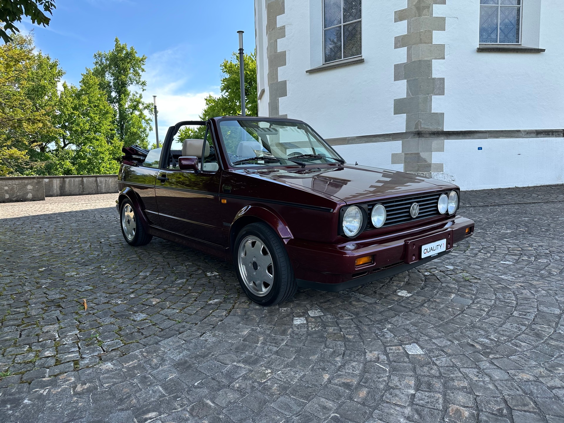 VW Golf Cabriolet 1800 (GL) Karmann Classic Line / Ab MFK /Frisch ab Service / Leder / elektrisches Verdeck / Sitzheizung-image-2