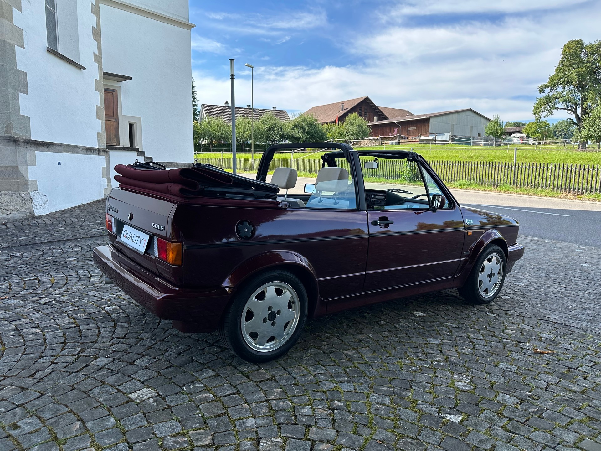 VW Golf Cabriolet 1800 (GL) Karmann Classic Line / Ab MFK /Frisch ab Service / Leder / elektrisches Verdeck / Sitzheizung-image-5