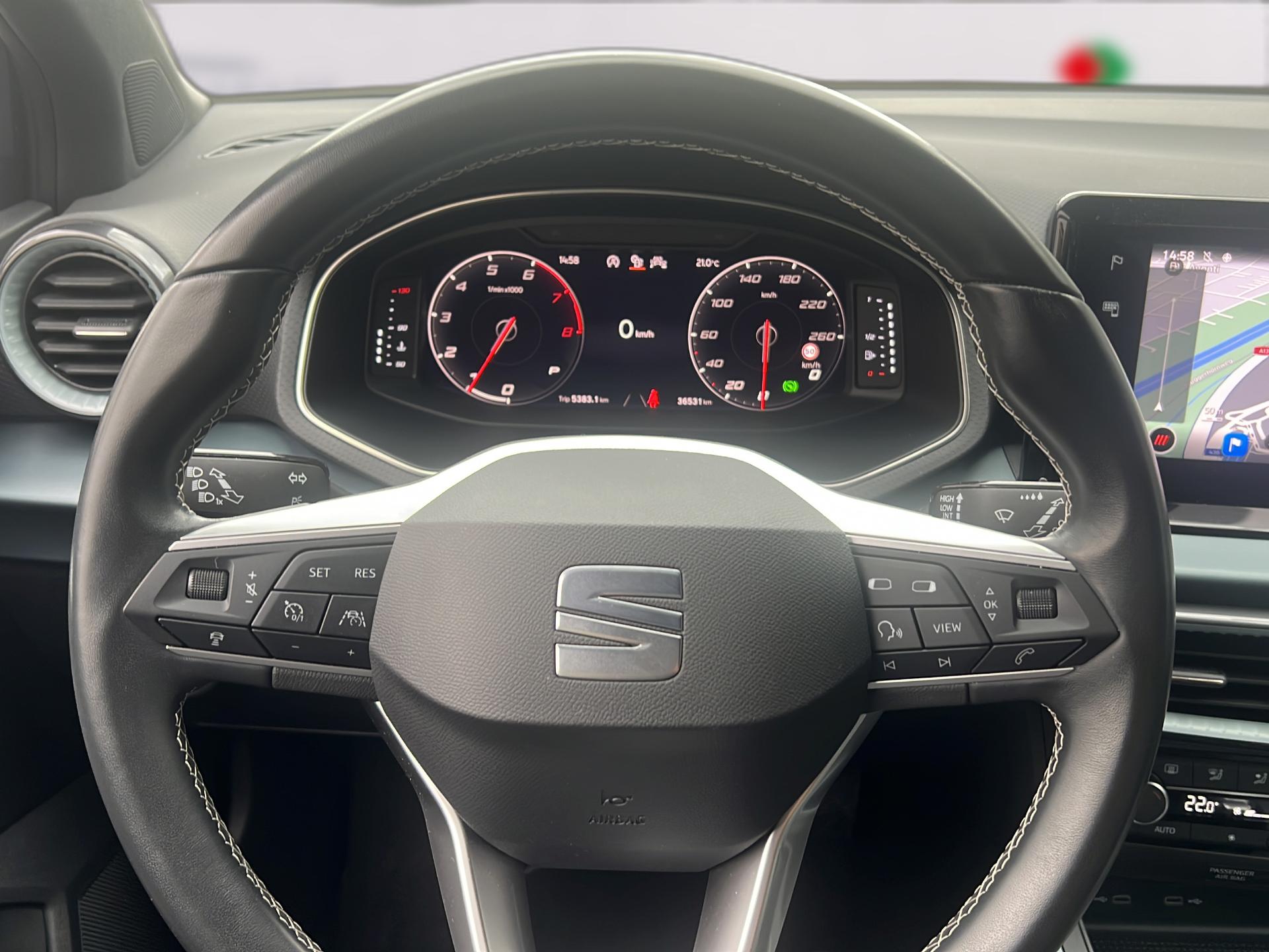 SEAT Arona 1.0 TSI 110 Hola Xperience DSG-image-10