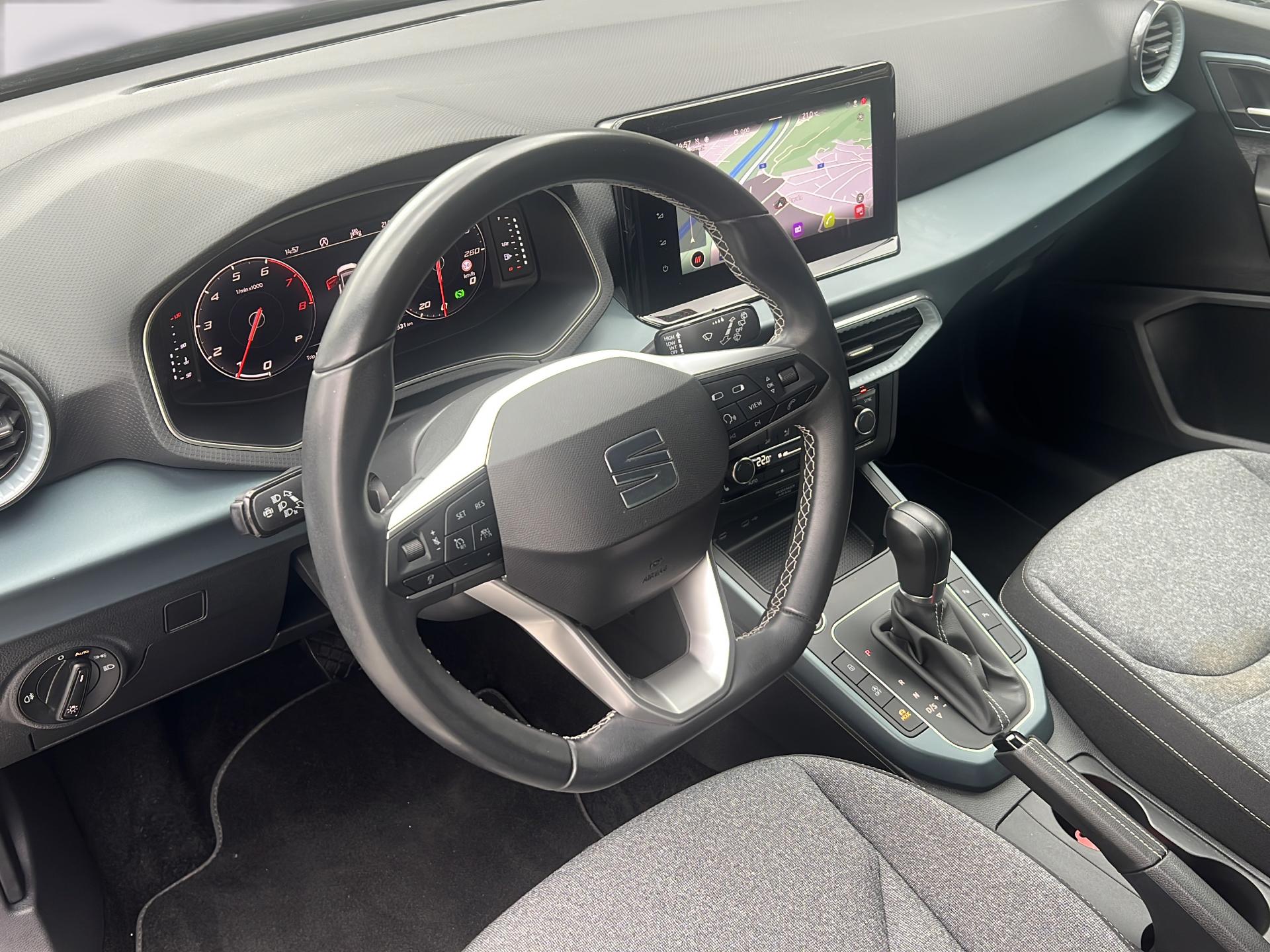 SEAT Arona 1.0 TSI 110 Hola Xperience DSG-image-8