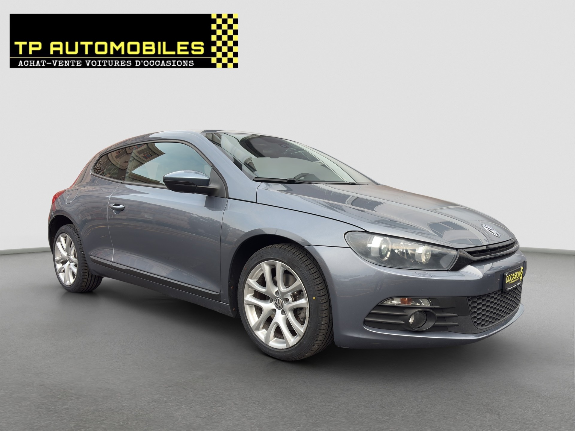 VW Scirocco 2.0 TSI-image-2