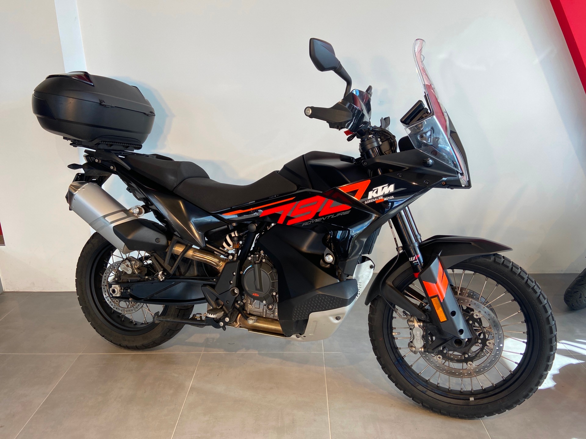 KTM 790 Adventure-image-1