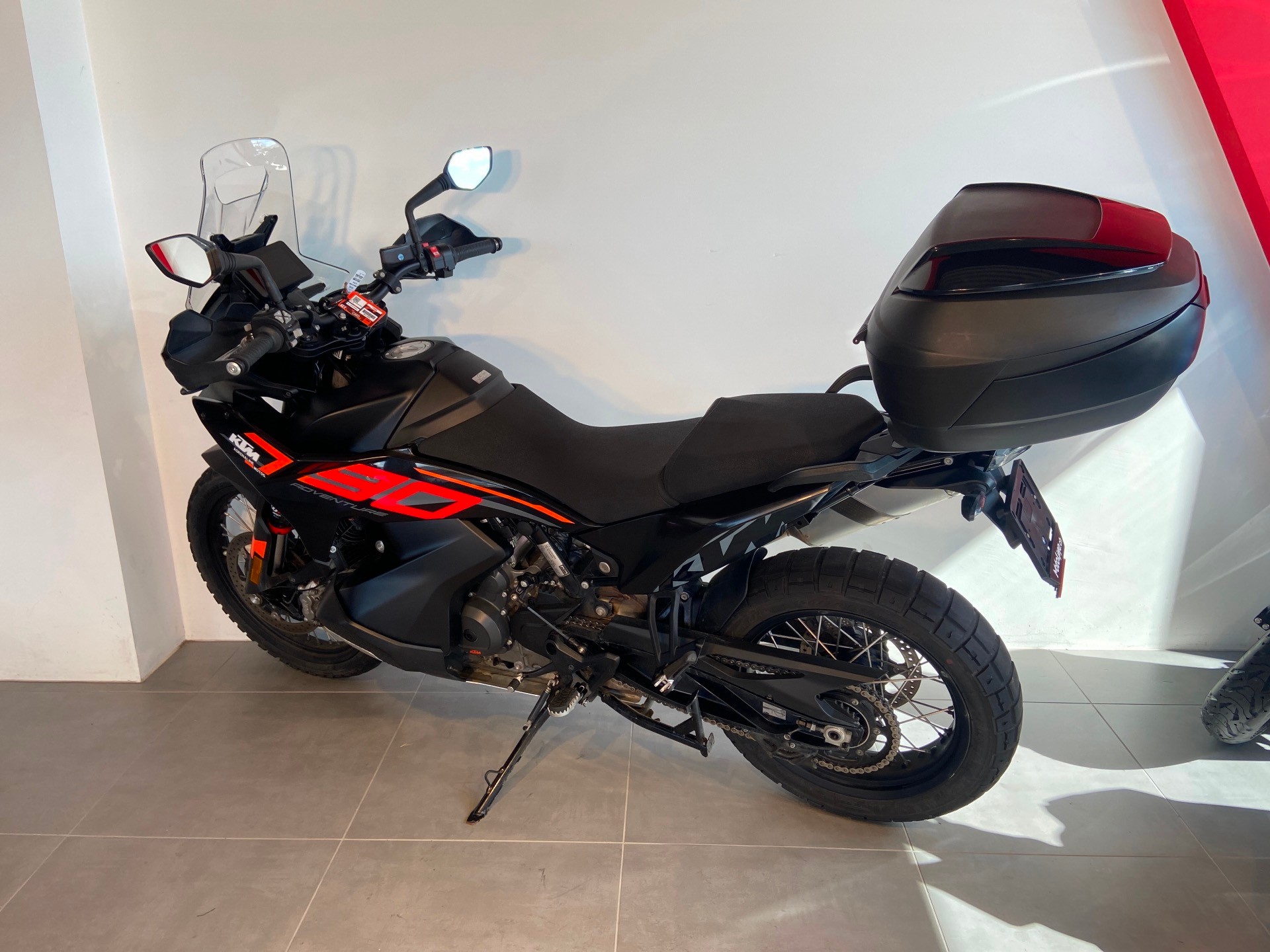 KTM 790 Adventure-image-3