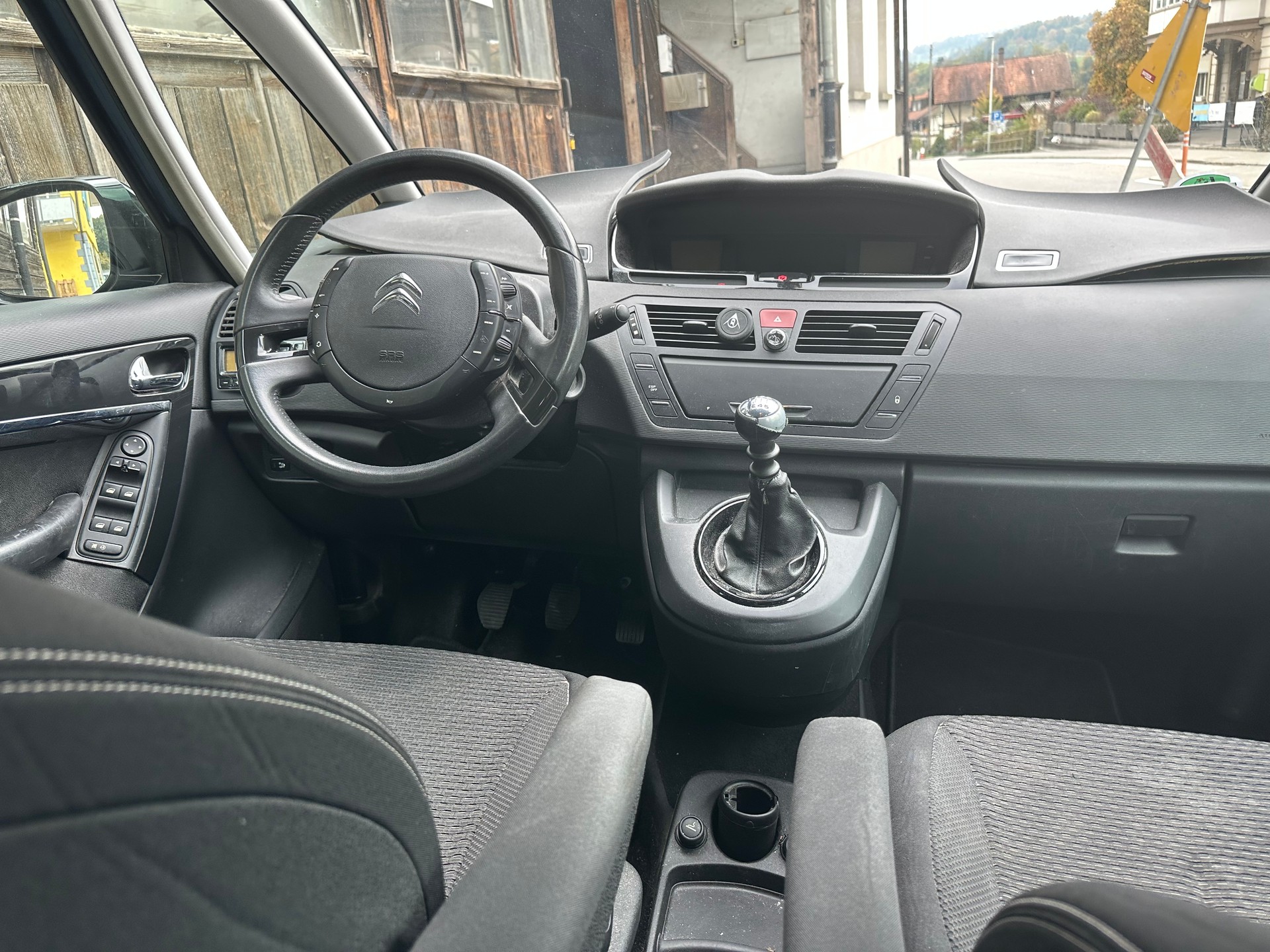 CITROEN Grand C4 Picasso 1.6 e-HDi Séduction-image-8
