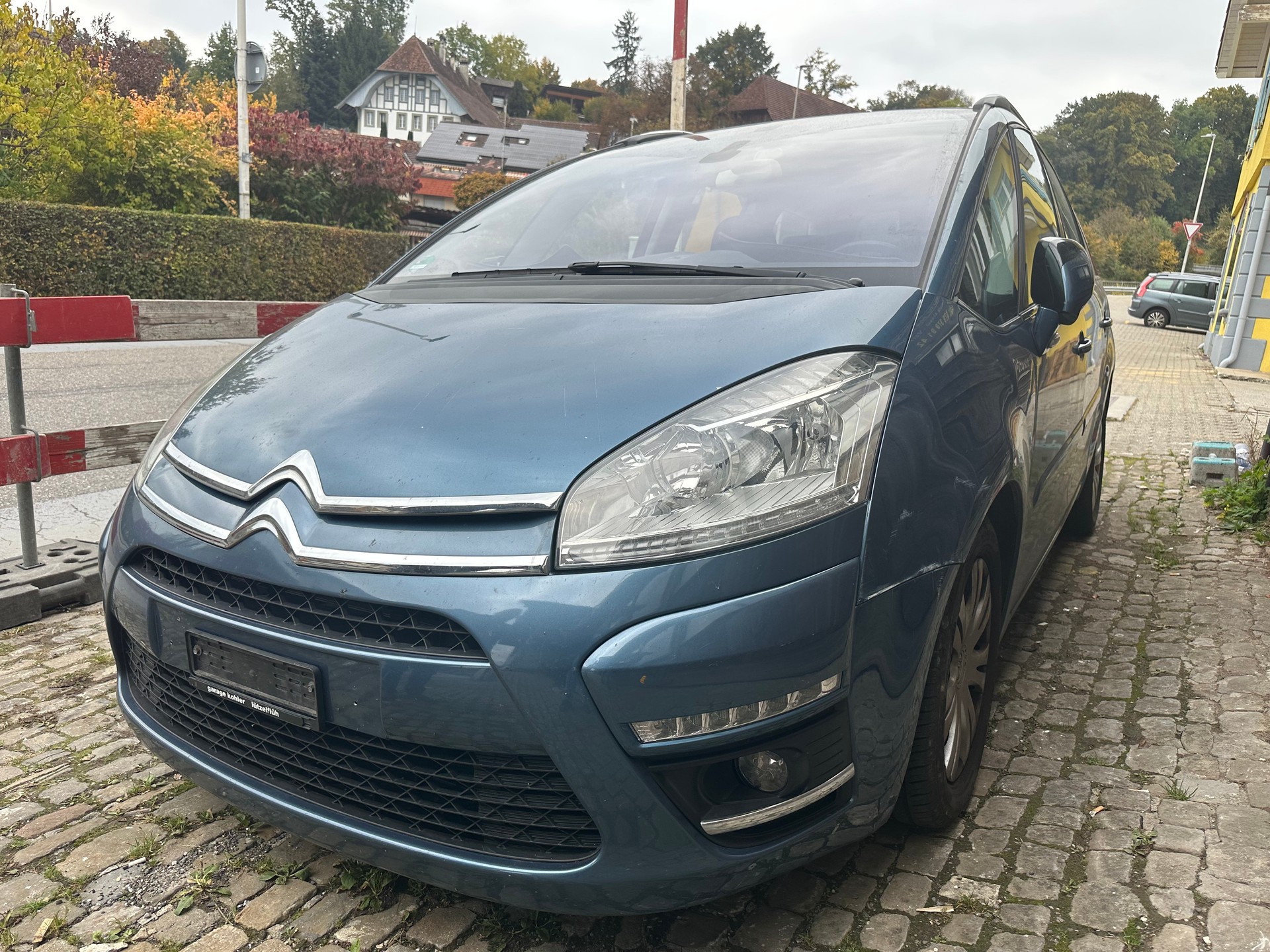 CITROEN Grand C4 Picasso 1.6 e-HDi Séduction-image-2