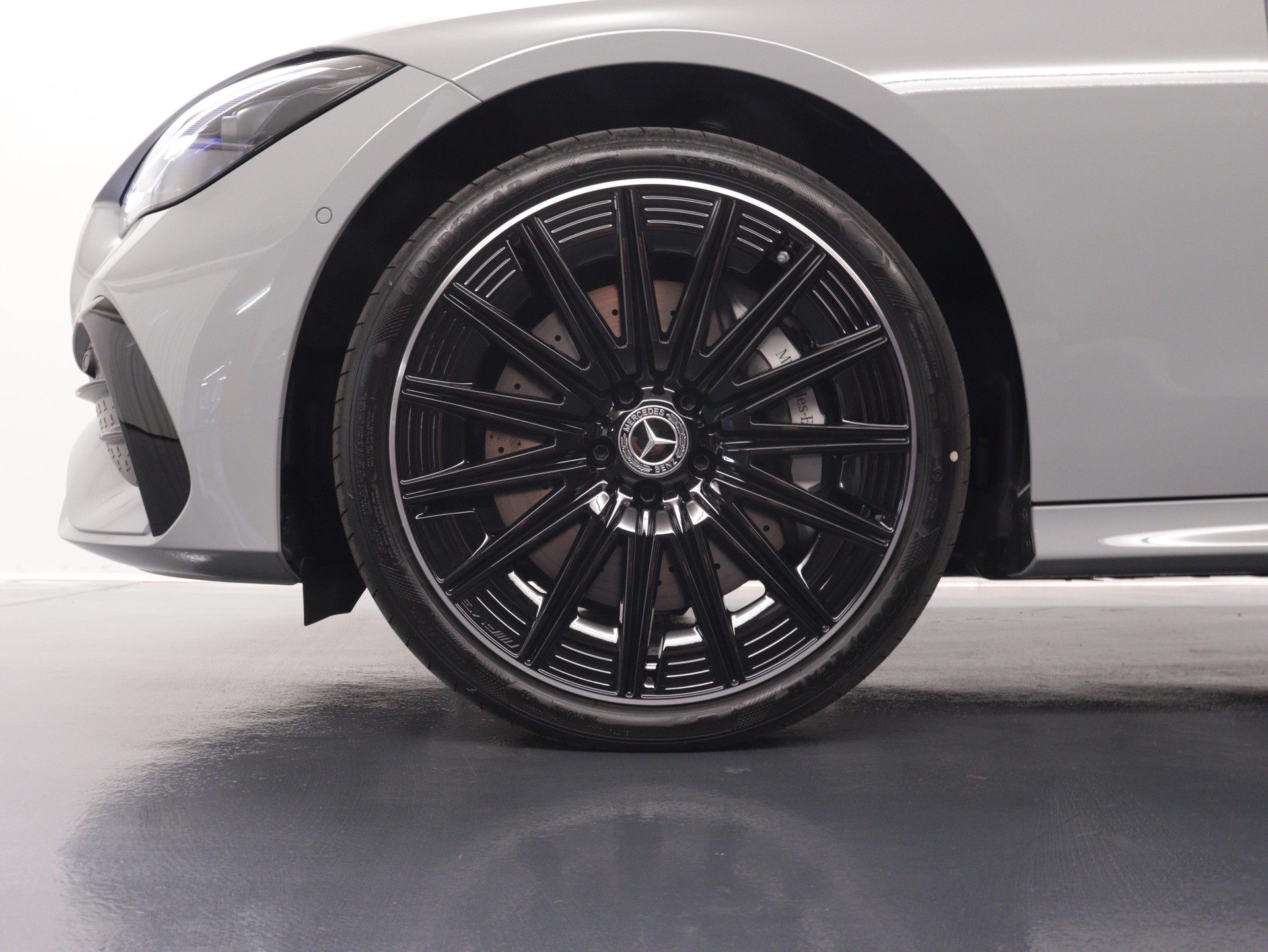 MERCEDES-BENZ CLE 450 AMG Line 4matic Cabriolet-image-16