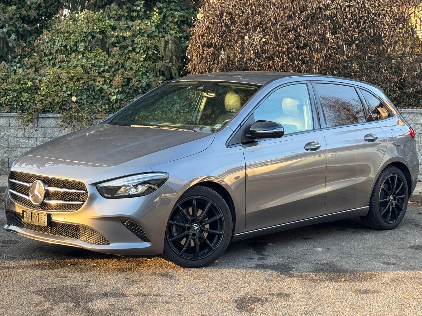 MERCEDES-BENZ B 200 d Night Star 8G-DCT