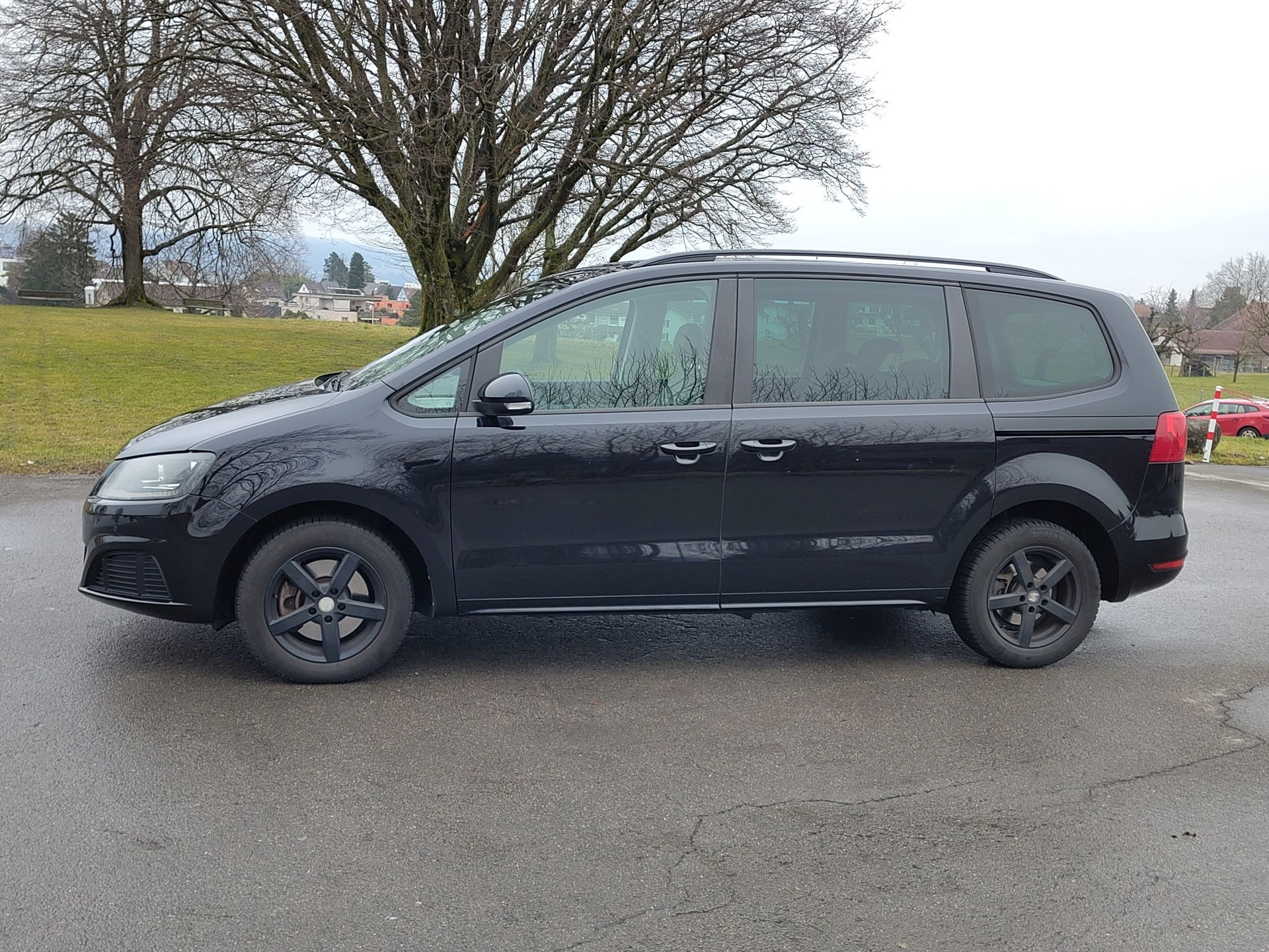 SEAT Alhambra 2.0 TDI Reference-image-5