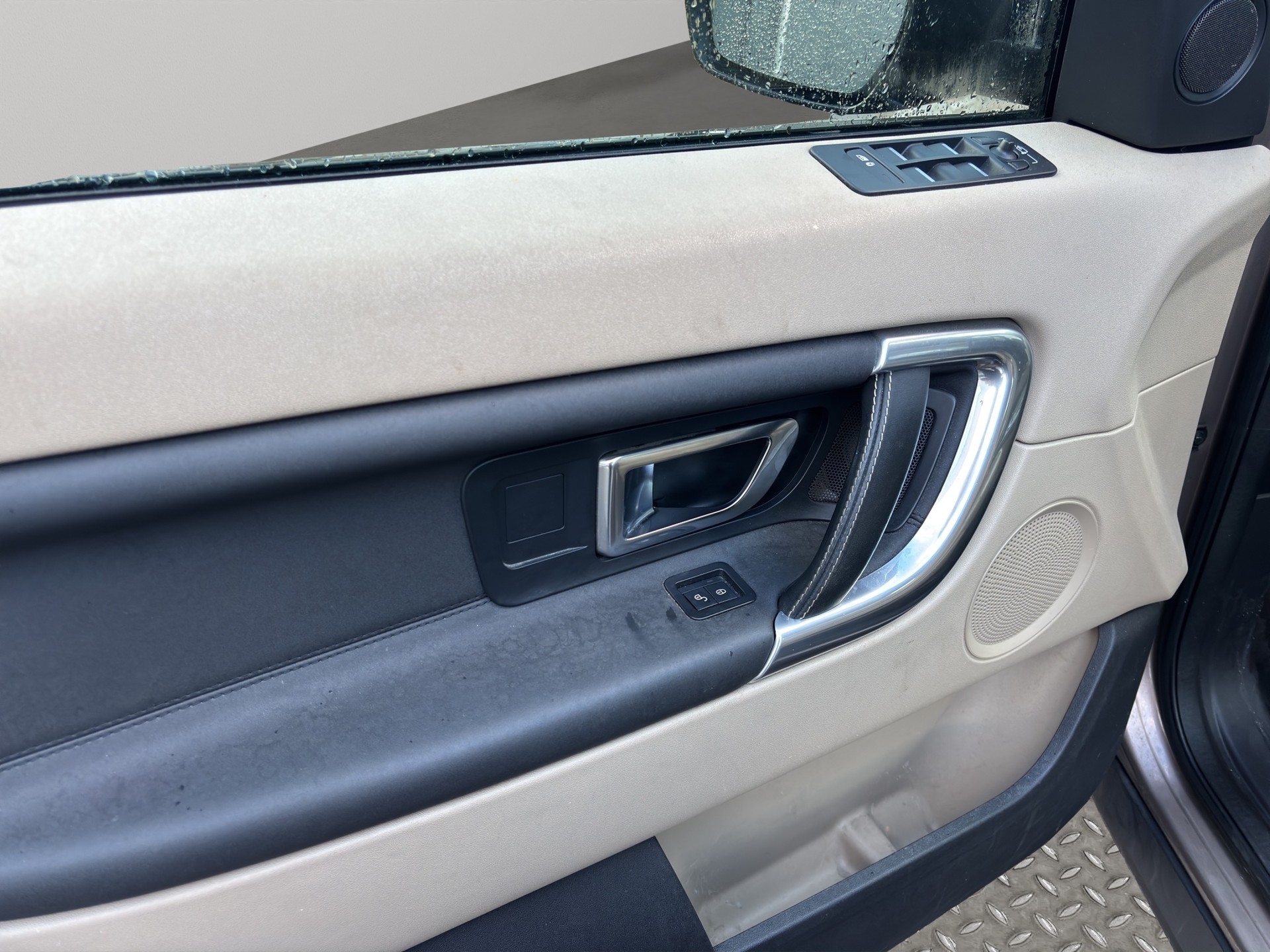 LAND ROVER Discovery Sport 2.0 Si4 HSE AT9-image-13