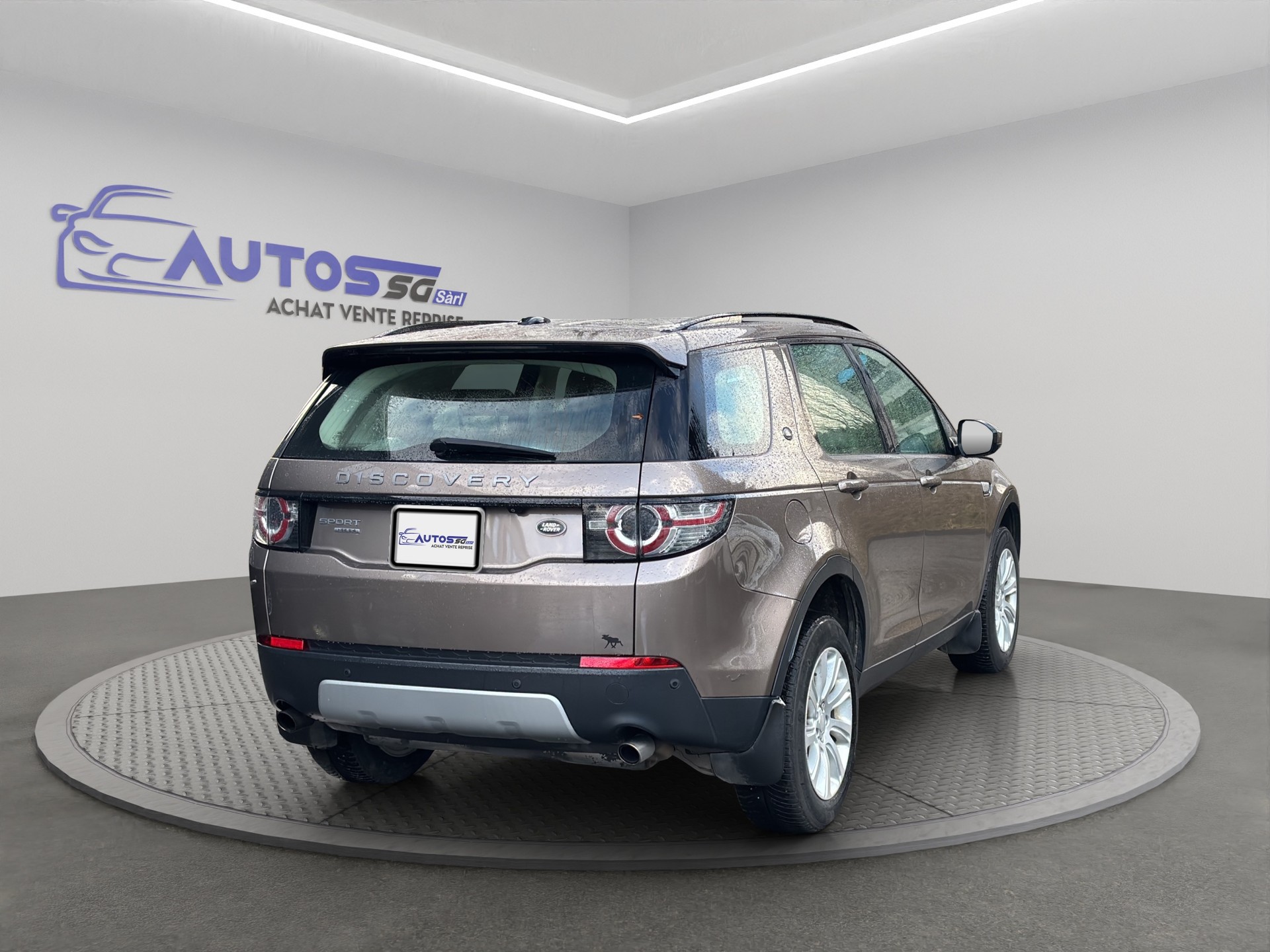 LAND ROVER Discovery Sport 2.0 Si4 HSE AT9-image-5