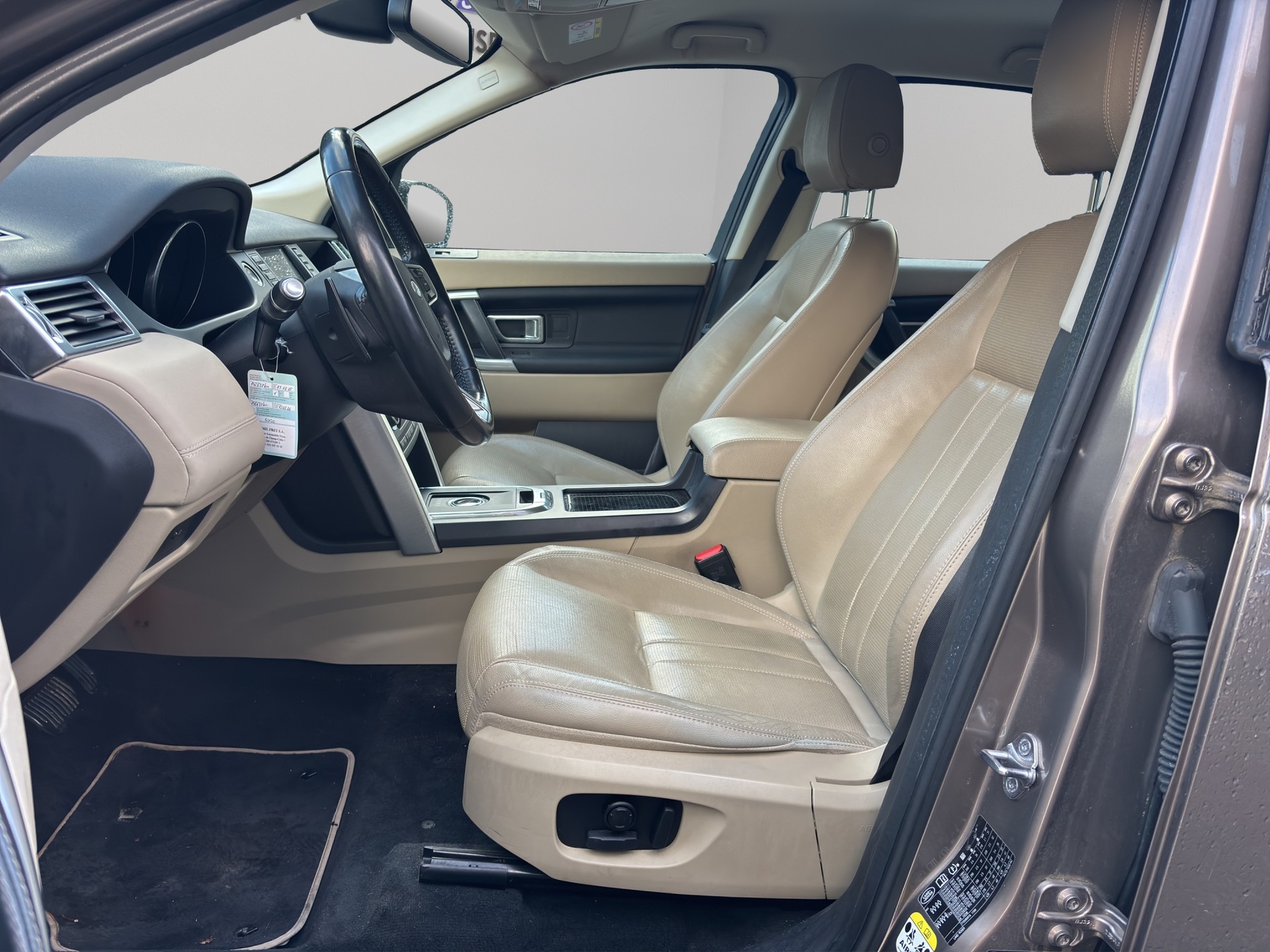 LAND ROVER Discovery Sport 2.0 Si4 HSE AT9-image-10