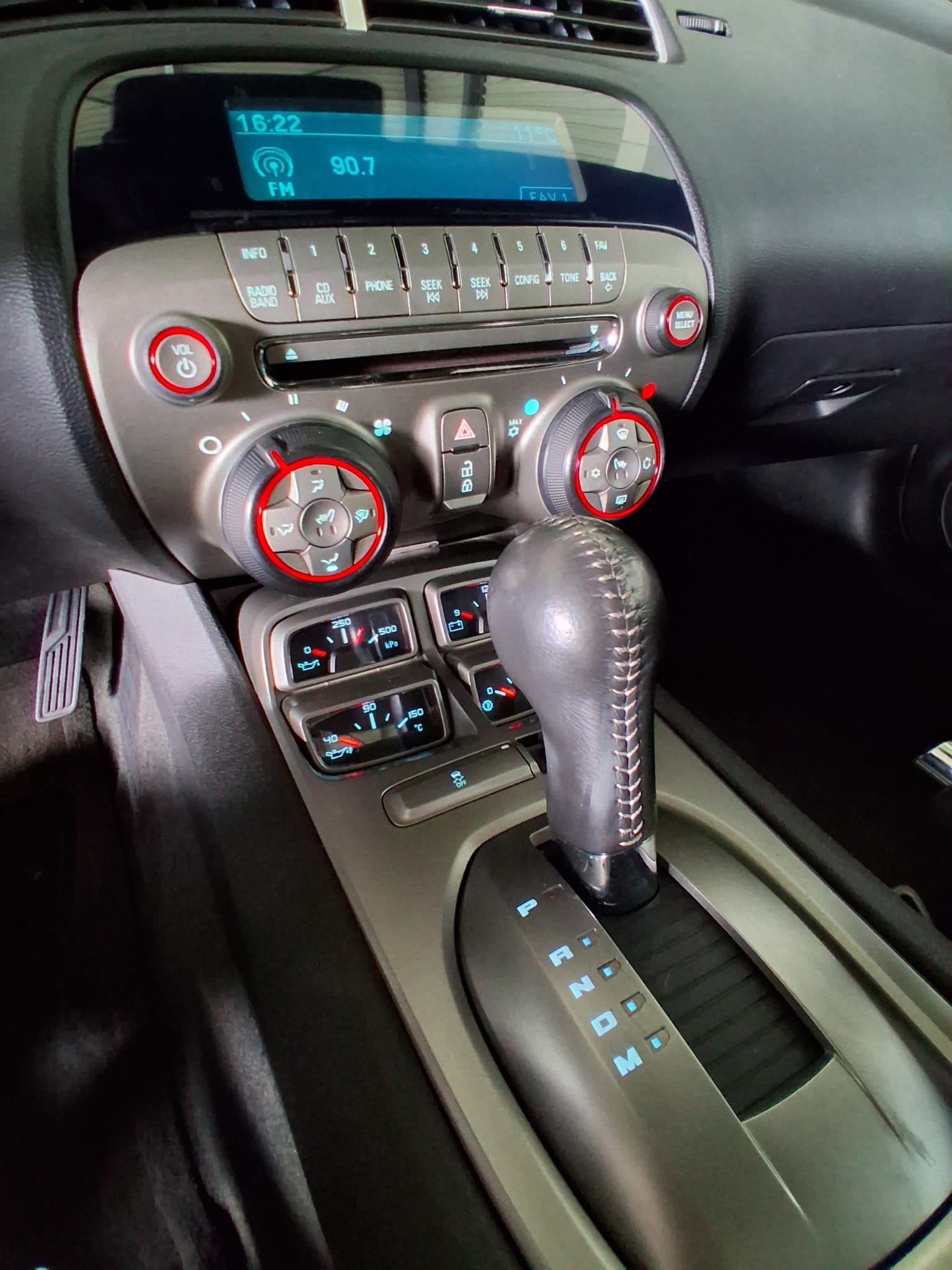 CHEVROLET CAMARO 2SS-image-15