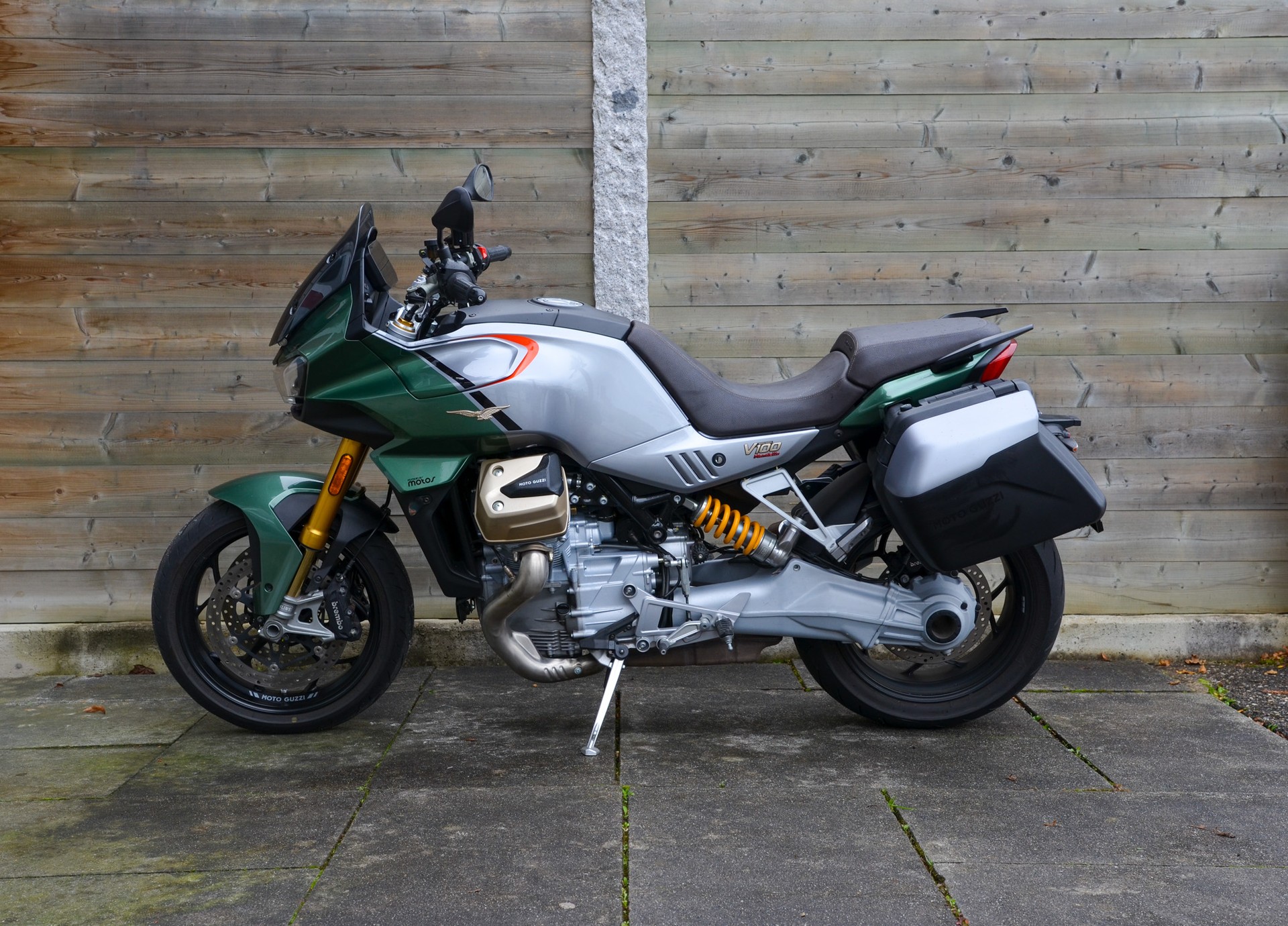 MOTO GUZZI V100 Mandello S-image-3