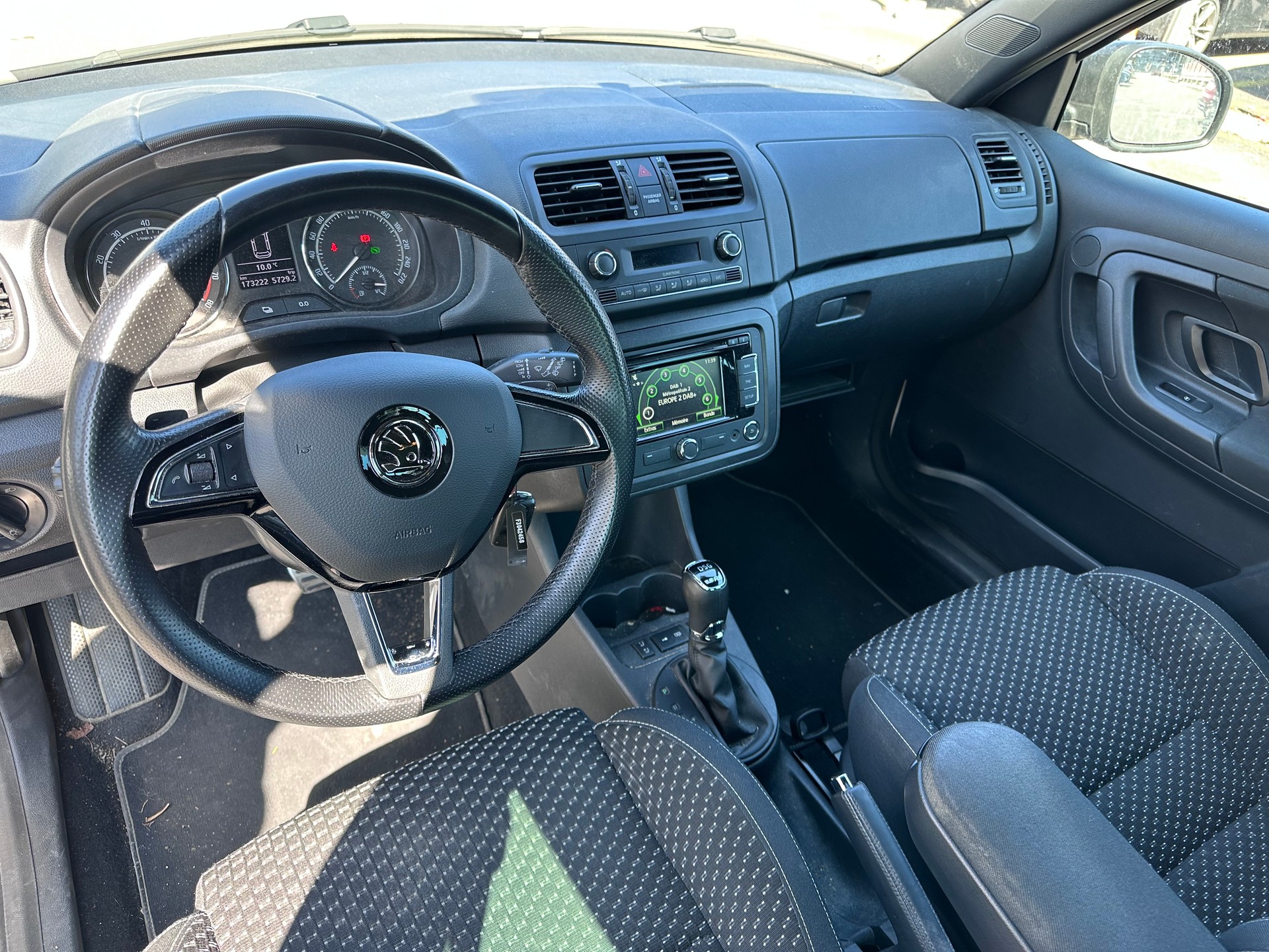 SKODA Fabia 1.4 TSI RS DSG-image-10