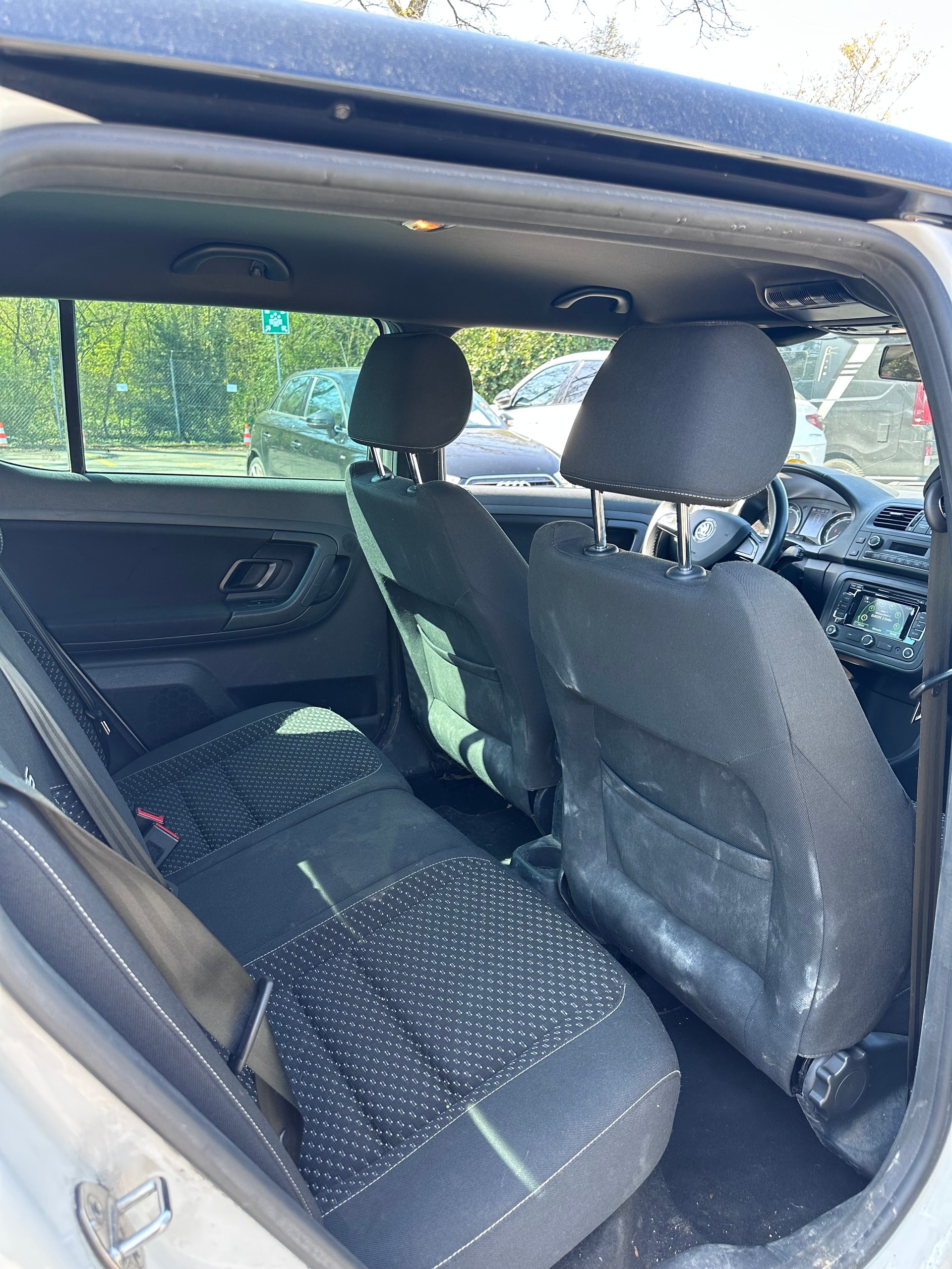 SKODA Fabia 1.4 TSI RS DSG-image-6