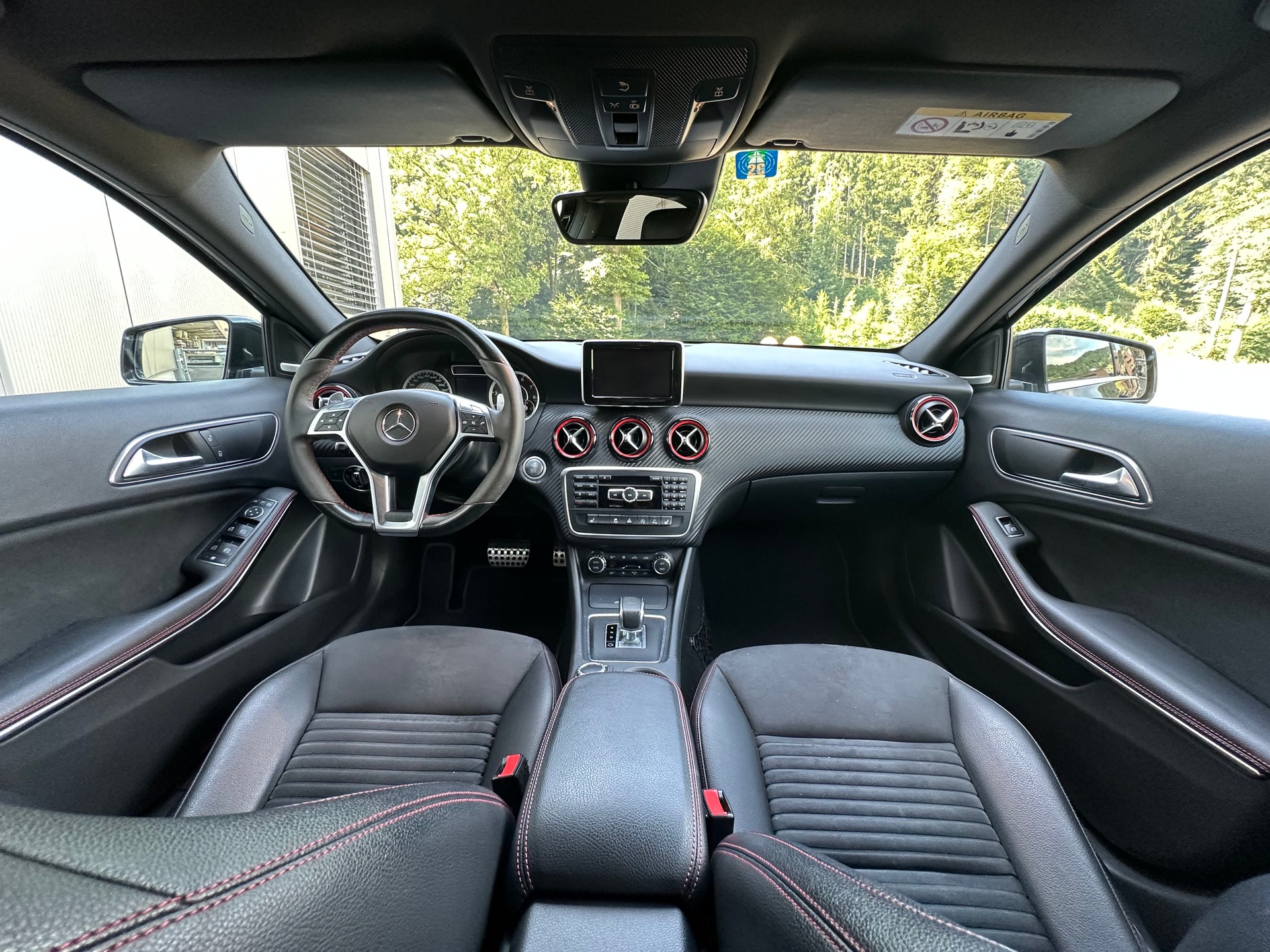 MERCEDES-BENZ A 45 AMG 4Matic Speedshift 7G-DCT-image-16