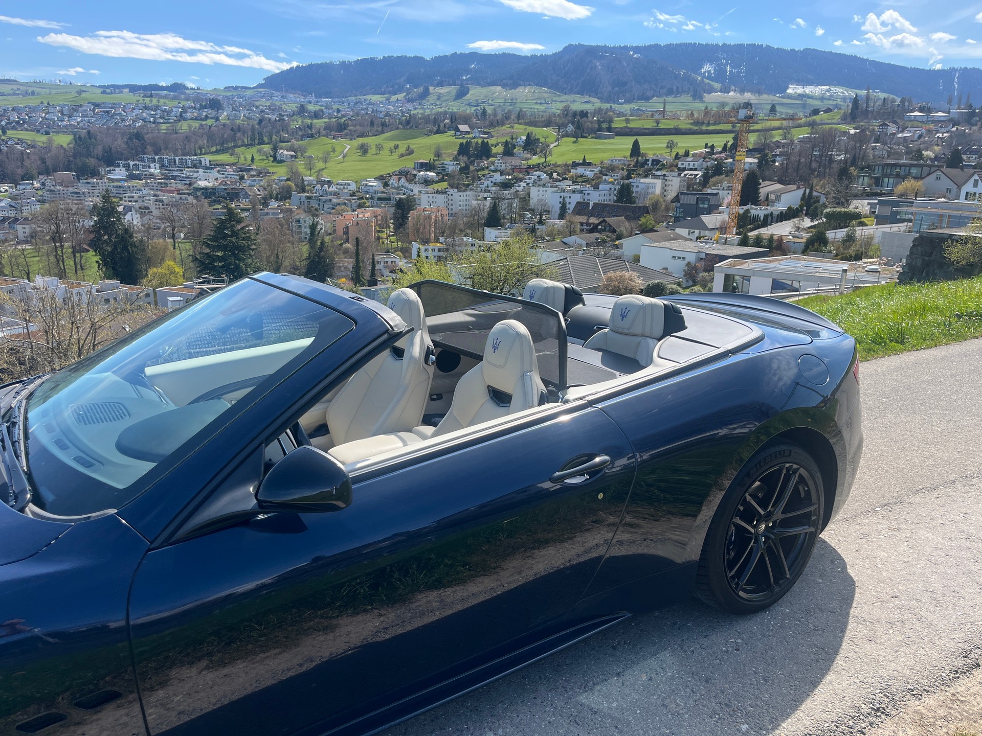 MASERATI GranCabrio Sport Automatica MC Linie-image-1