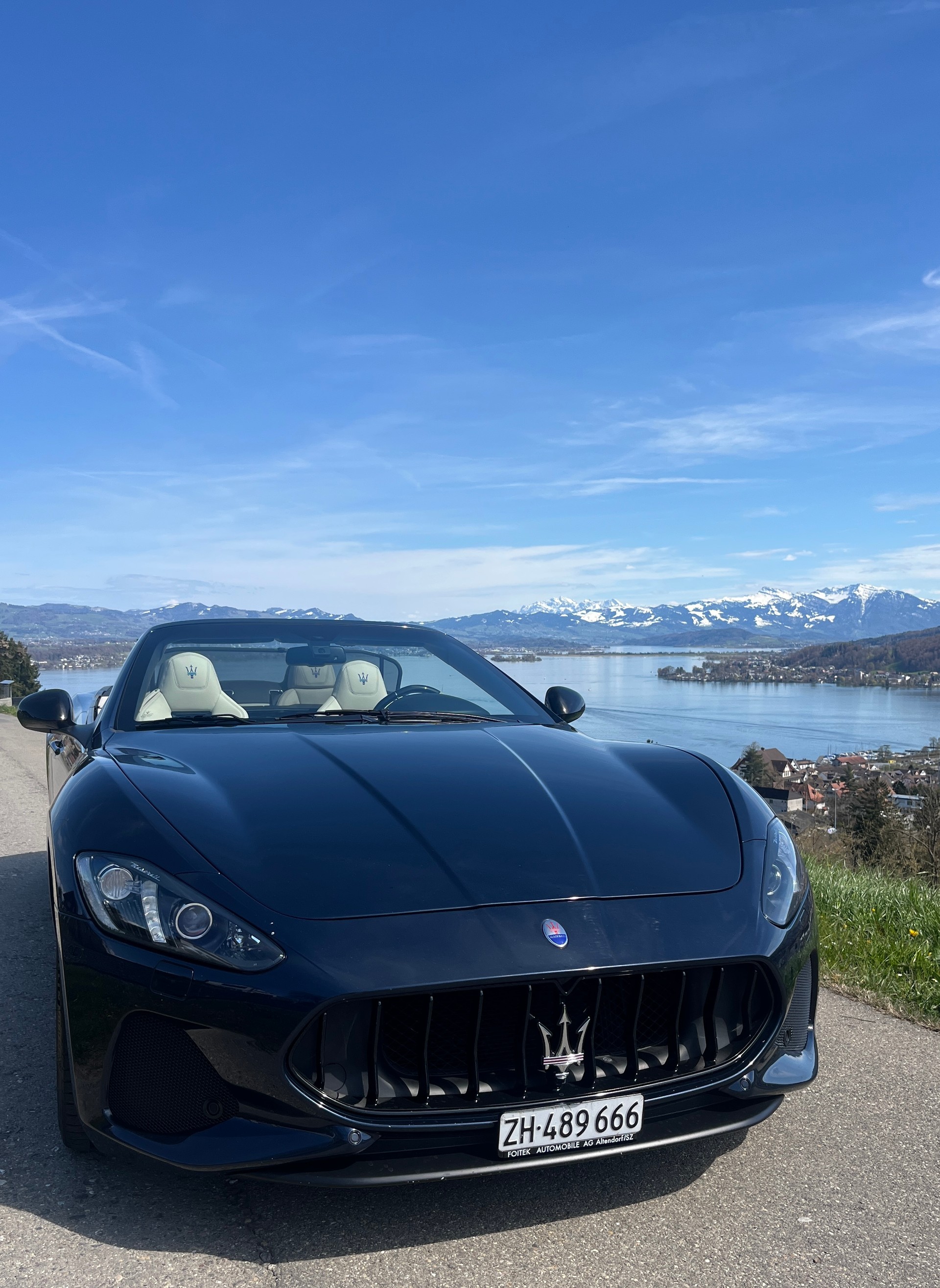 MASERATI GranCabrio Sport Automatica MC Linie-image-3