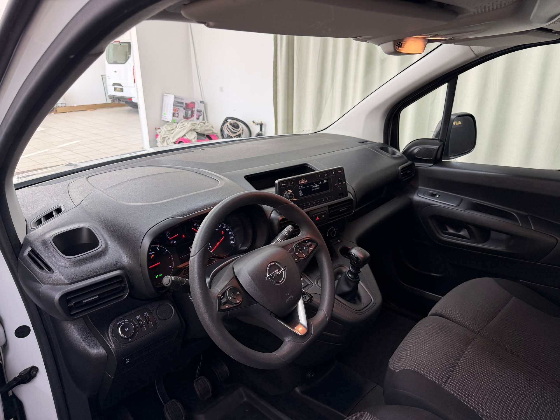 OPEL Combo Cargo 1.2 start/stop-image-7